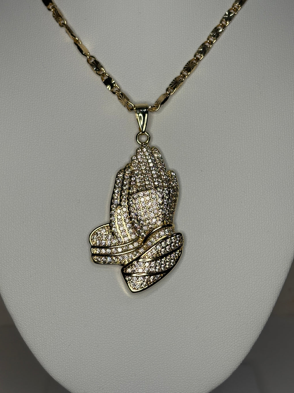 Prayer Hands Chain