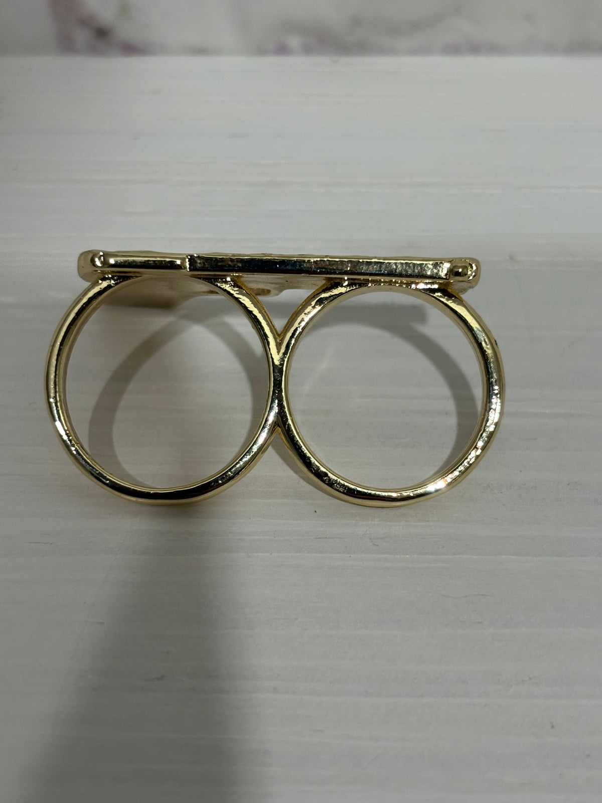 Power Move Double Finger Ring