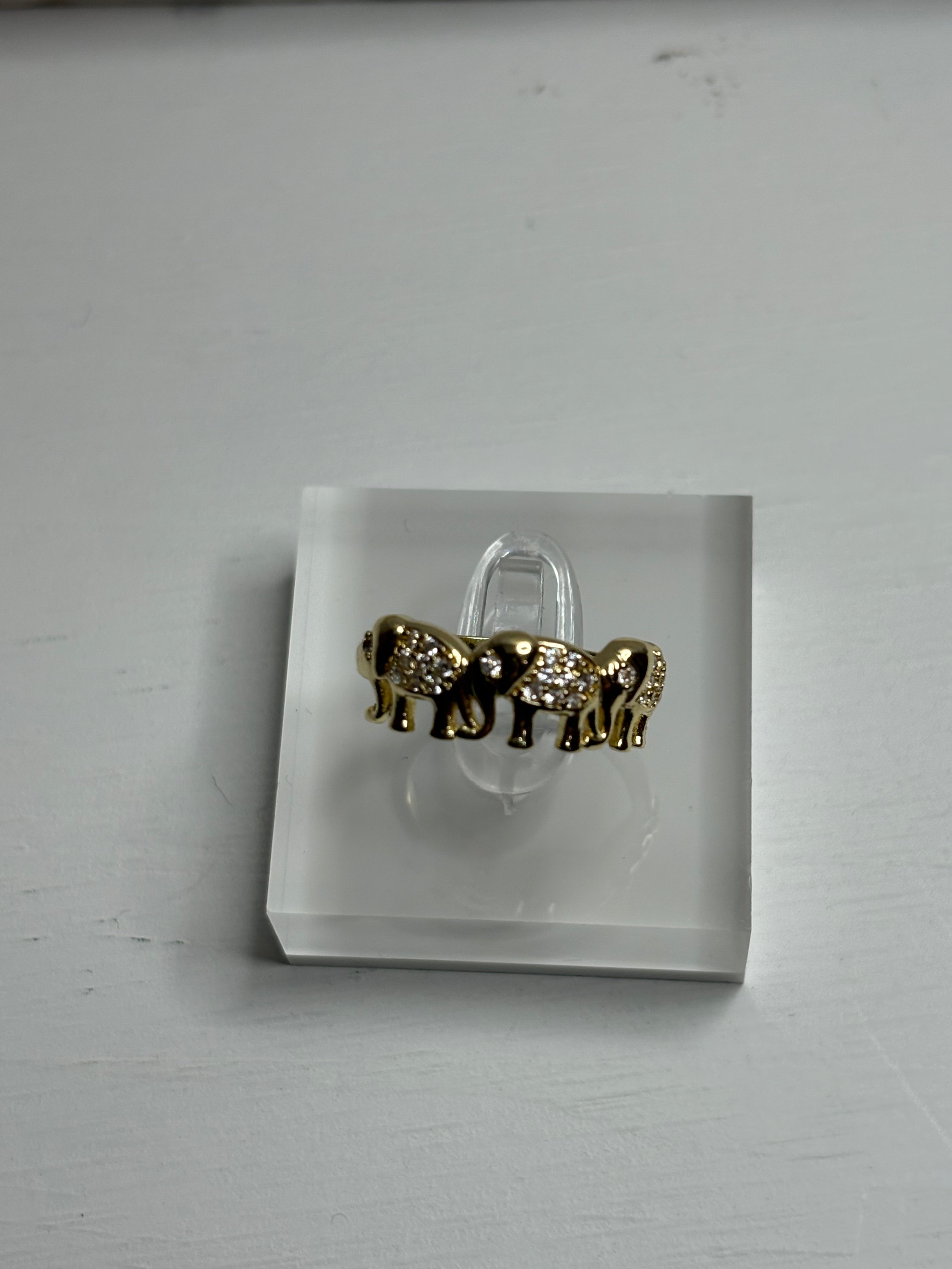 Ellyphant Ring