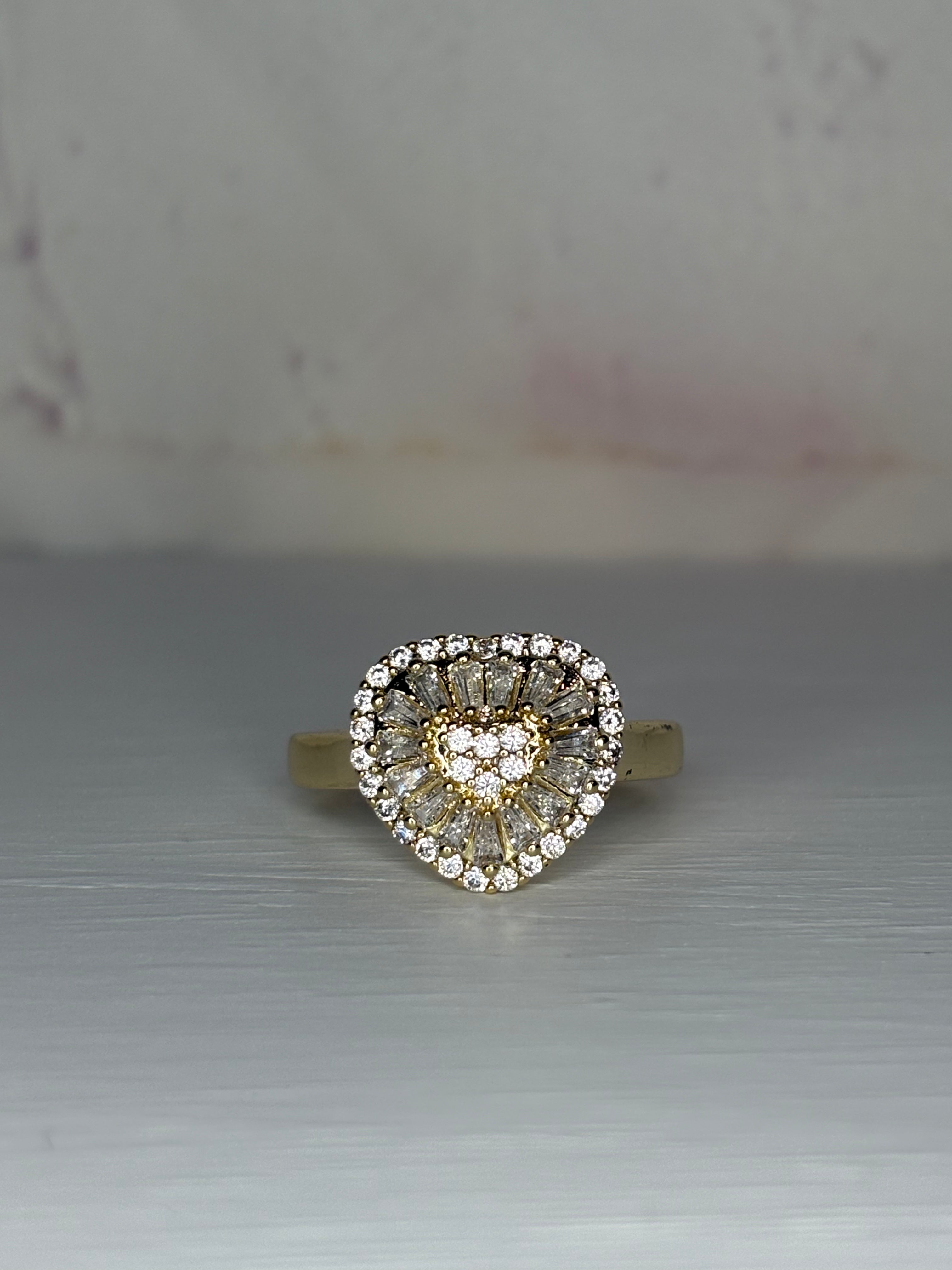 Danna Heart Ring