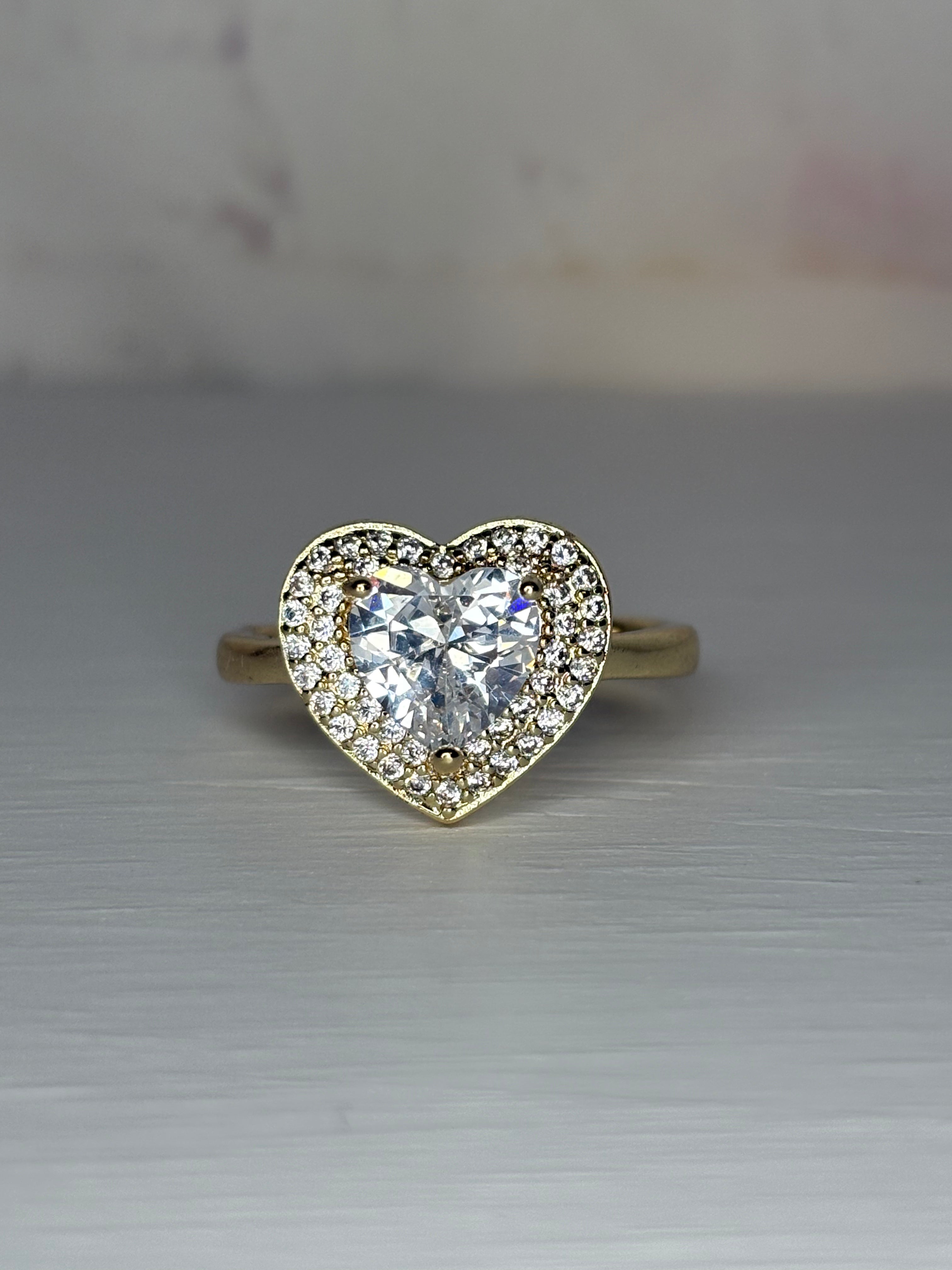 Camila heart ring