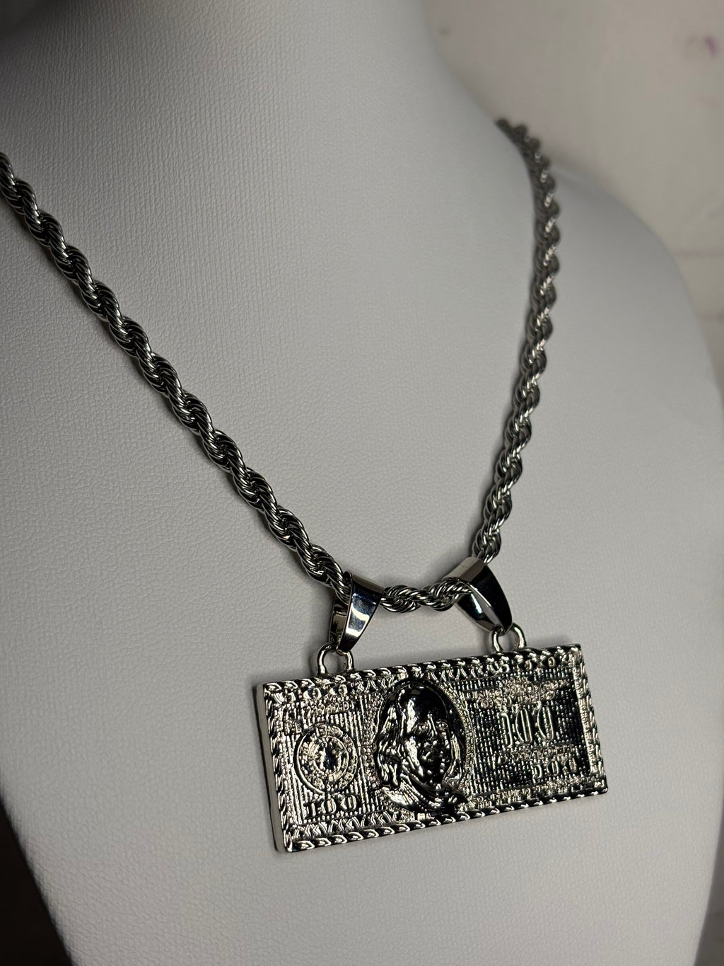 Silver Hundo Big Bill Chain