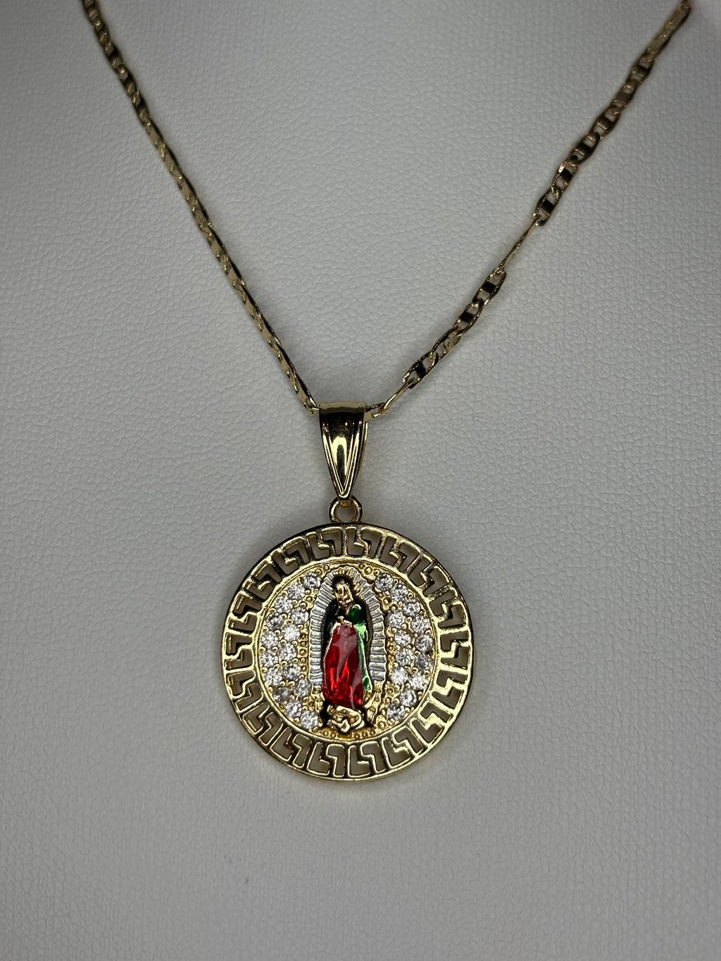 Pretty Circle Virgen de Guadalupe Necklace