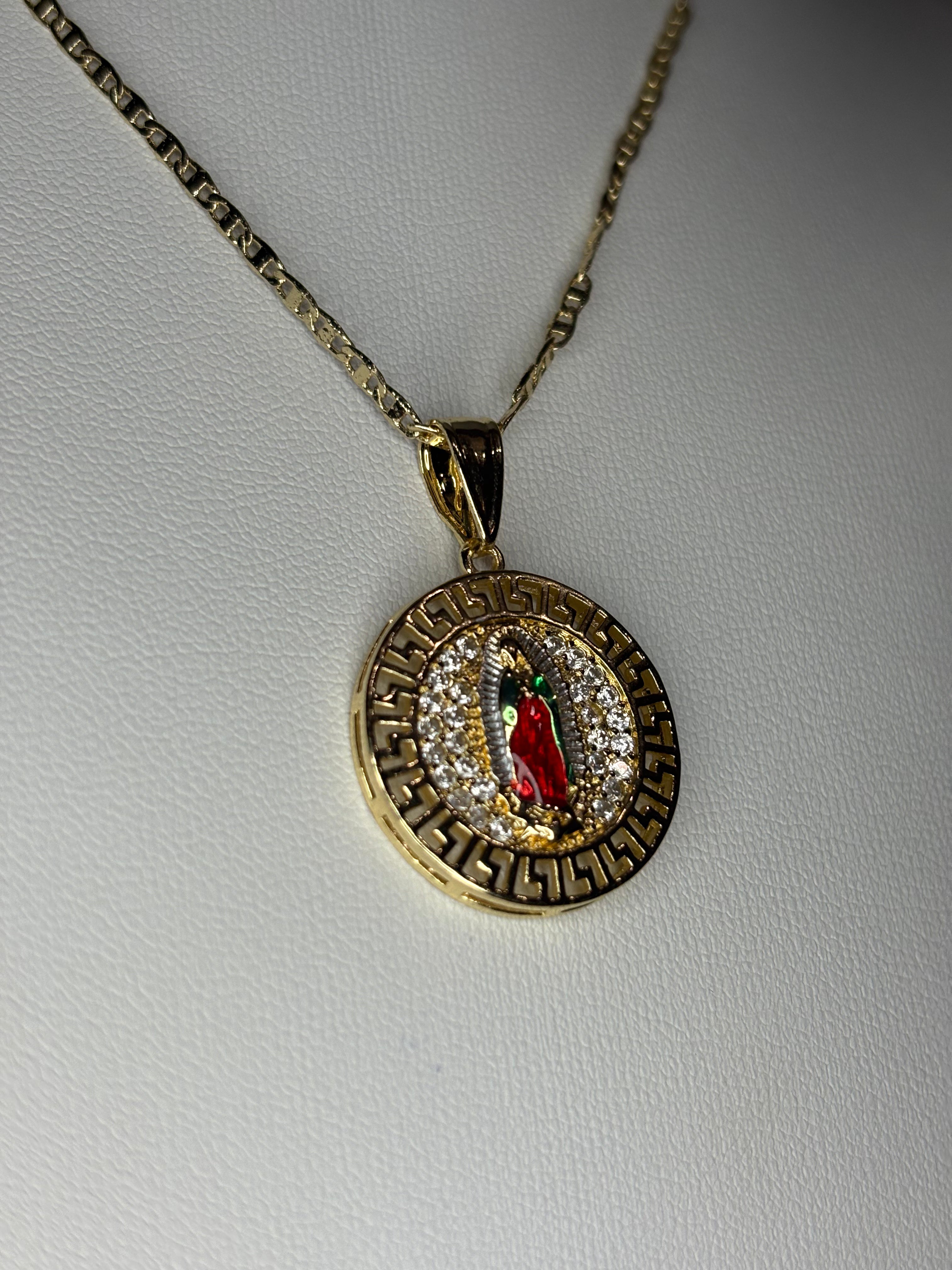 Pretty Circle Virgen de Guadalupe Necklace