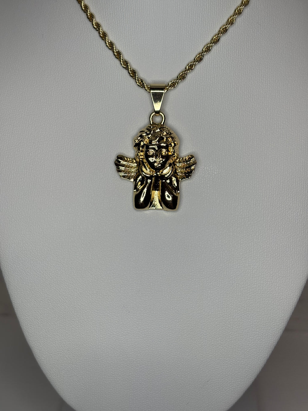 Angel piece necklace