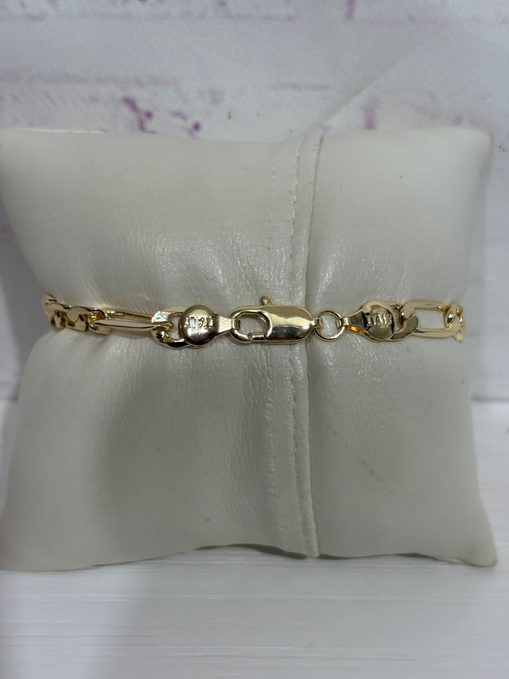 Heart Nugget Figaro Style Bracelet