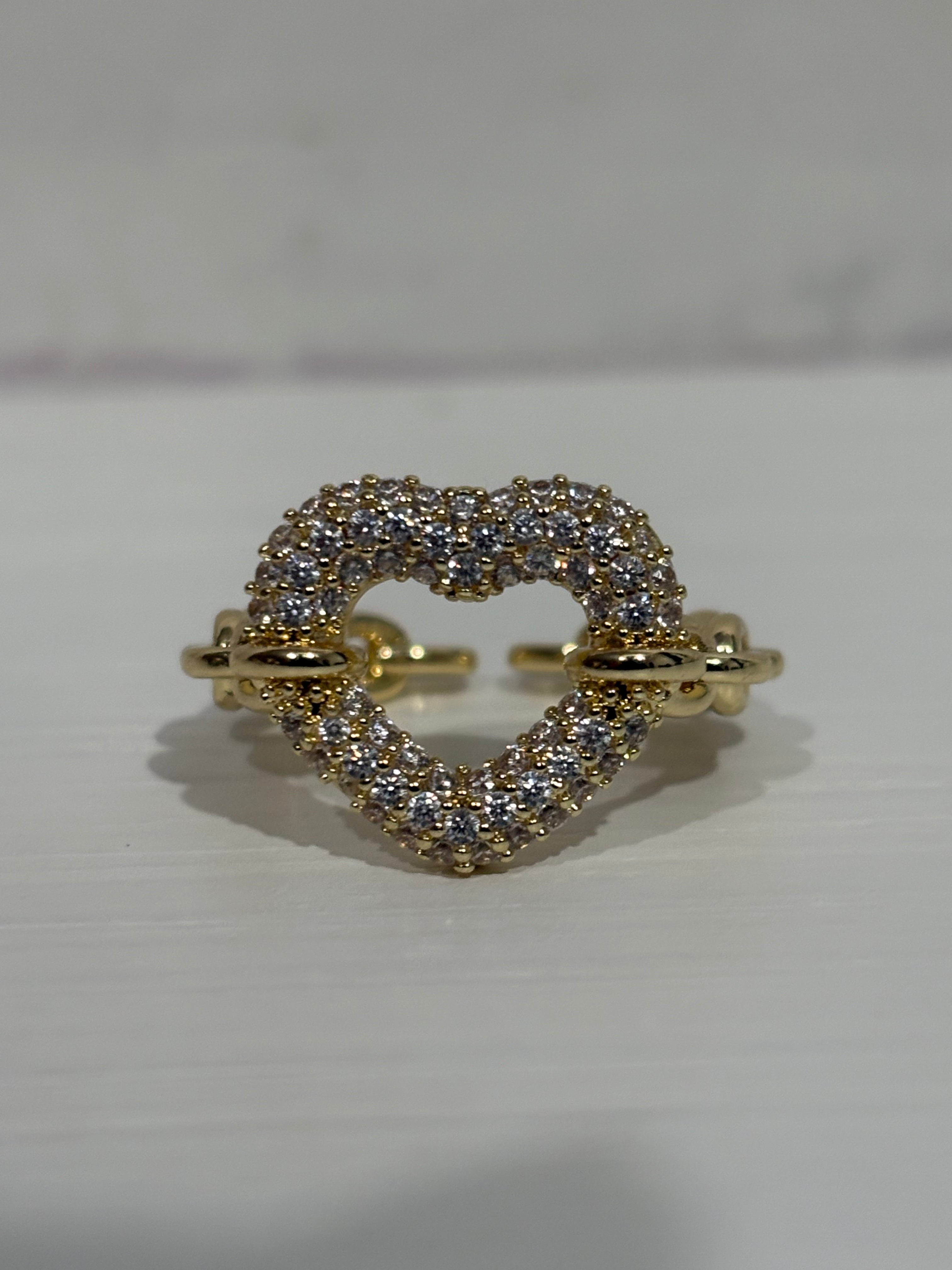 Lux Love Ring