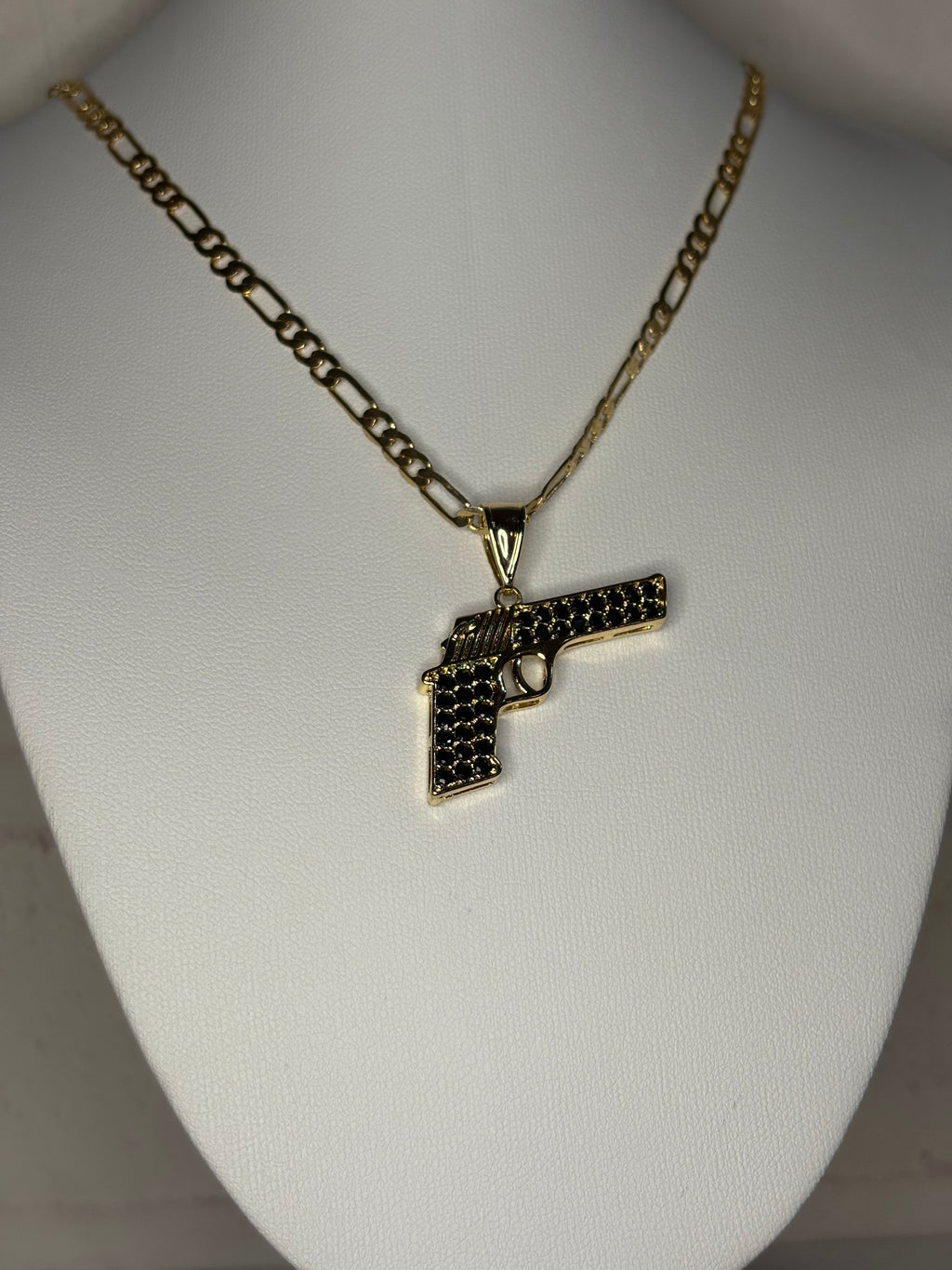 Blk pew pew chain