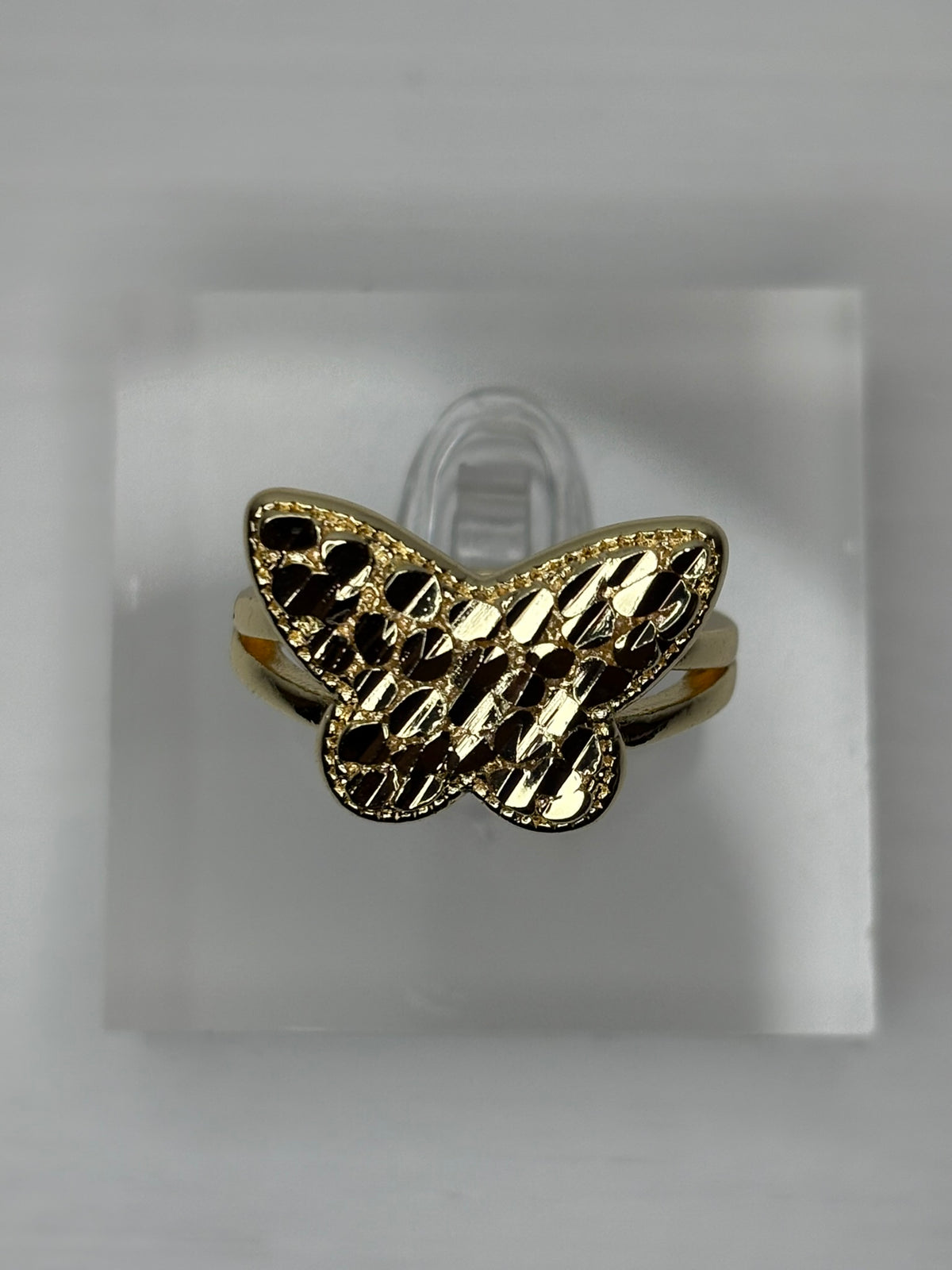 Butterfly Ring Cut