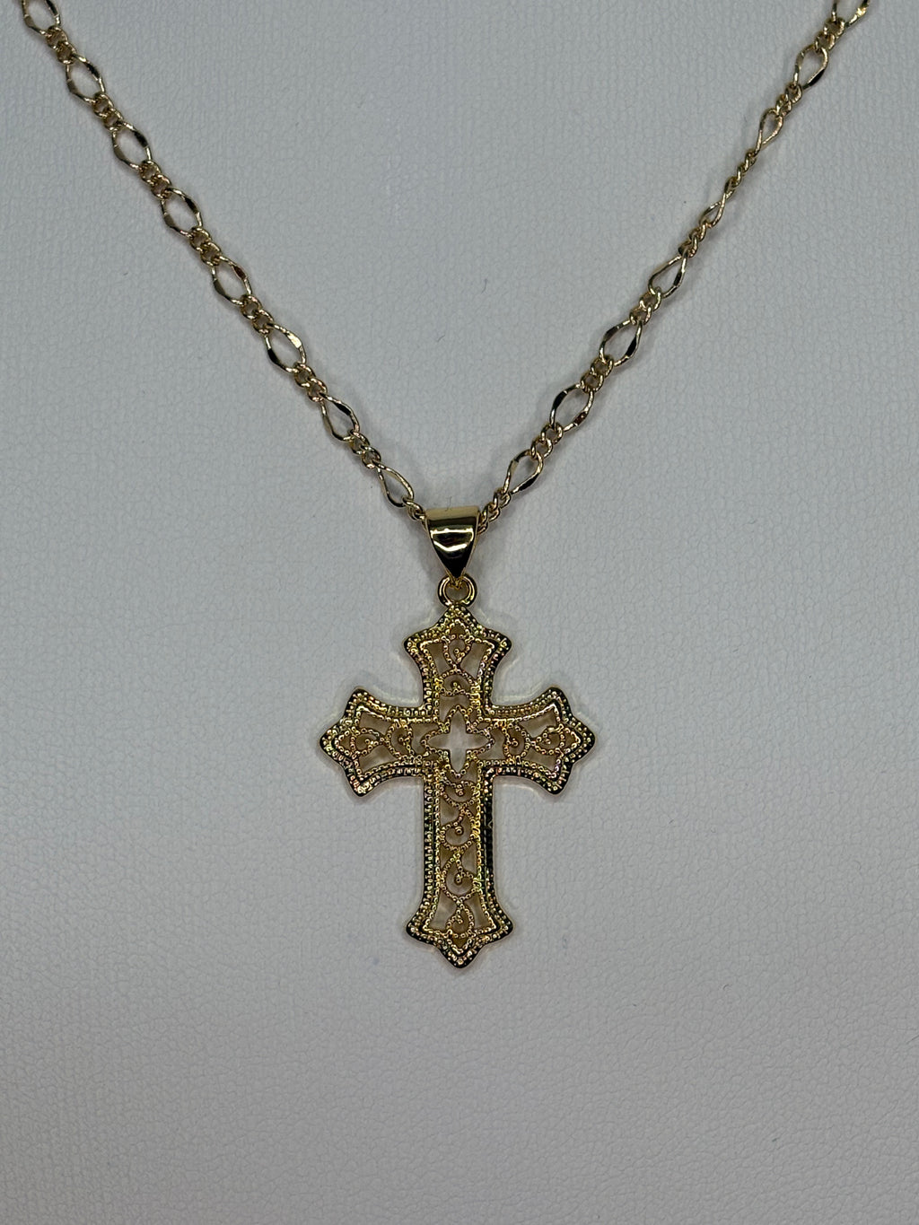Ms.Pretty Cross necklace