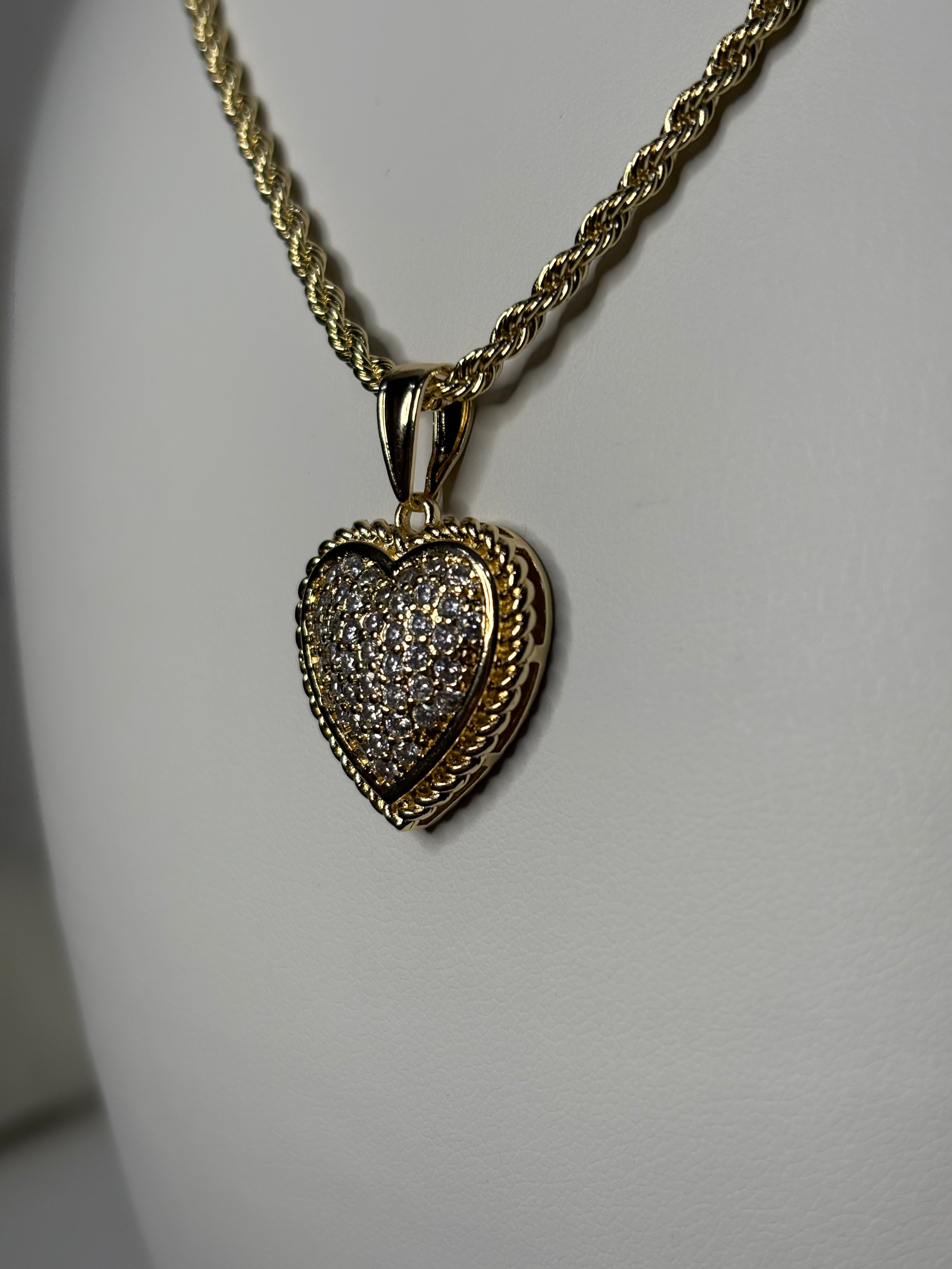 Queen Heart Baddie Necklace