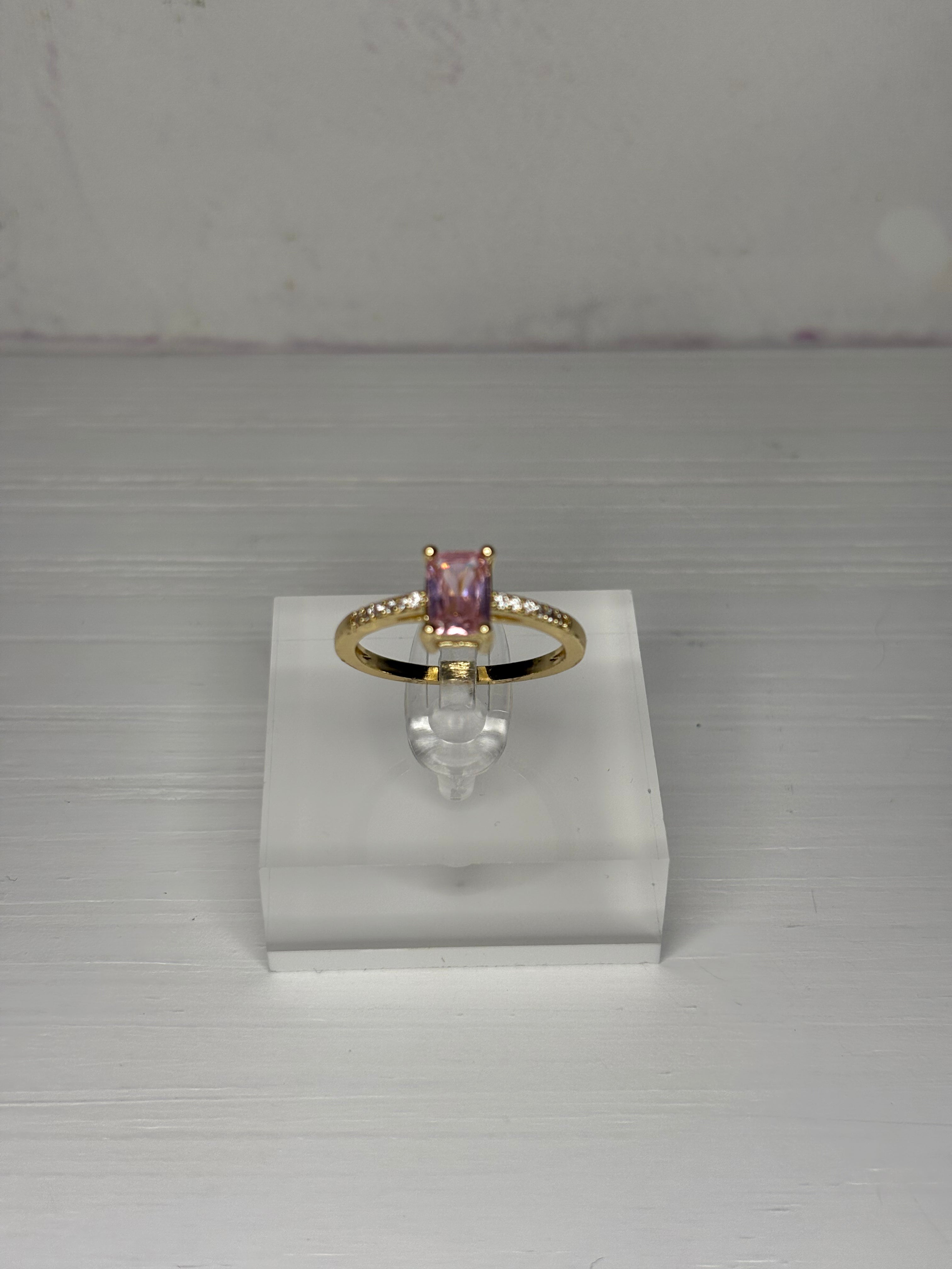 Luxury Diamond Ring