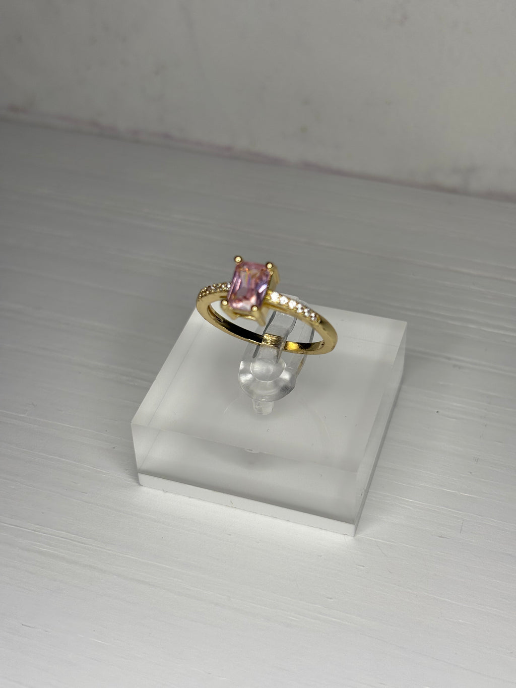 Luxury Diamond Ring