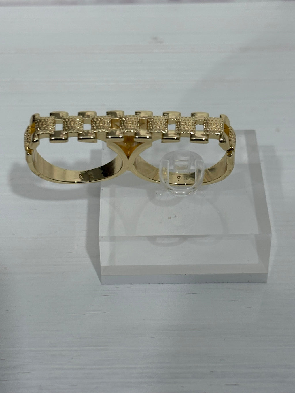Rolly  Double Finger Ring