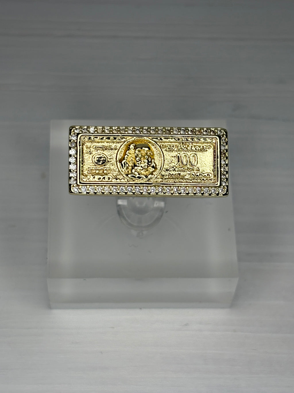 Billie Ring
