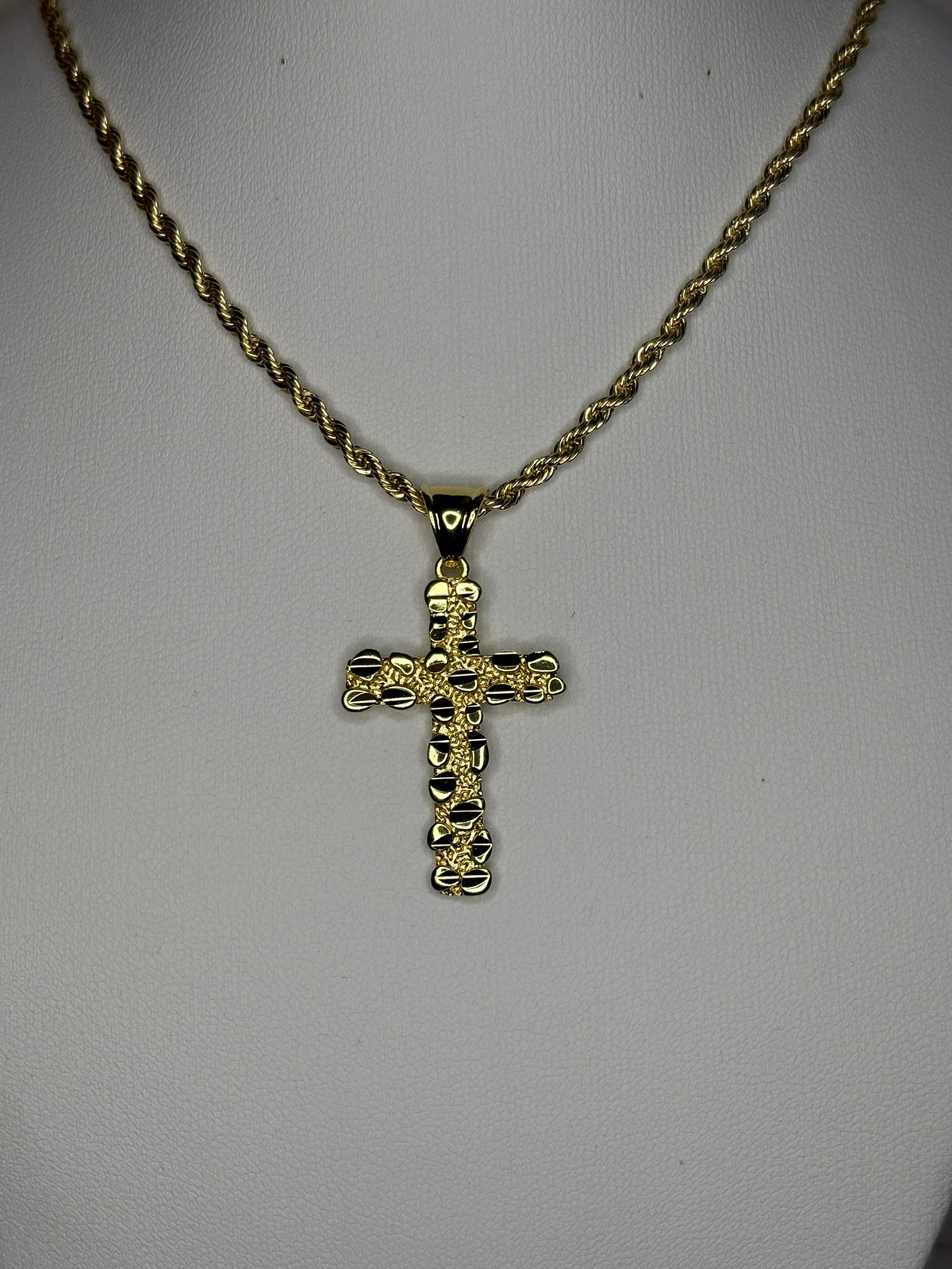 Nugget Cut Cross