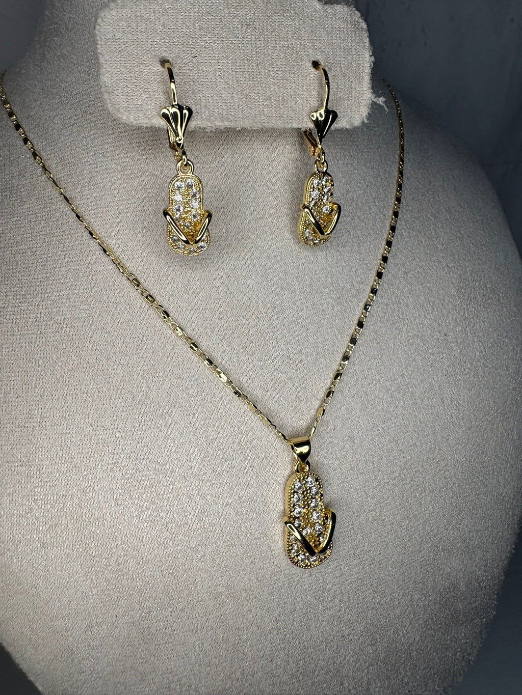 Sun Kissed Sandal Jewelry Set