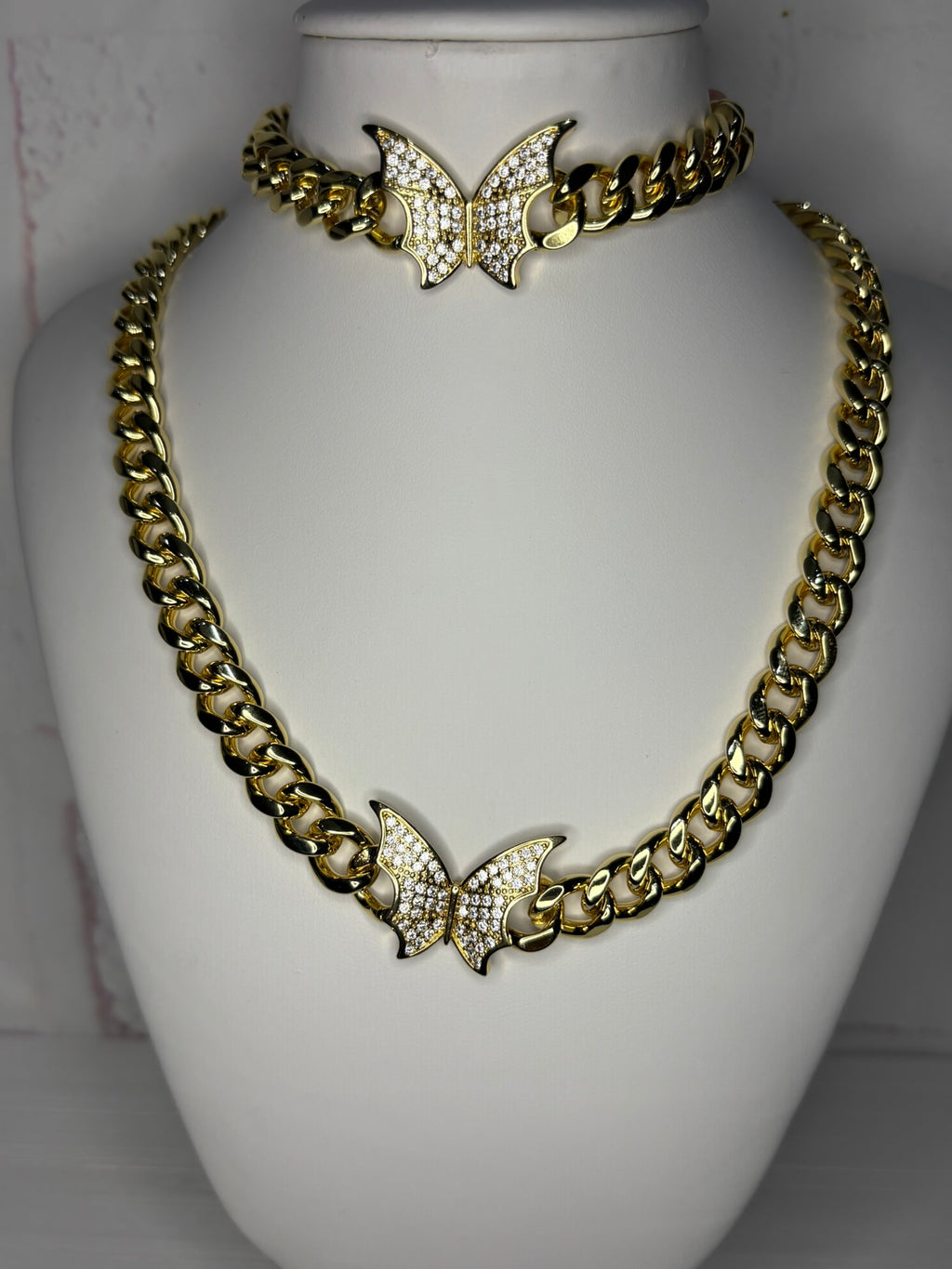 Butterfly Cuban Link Set