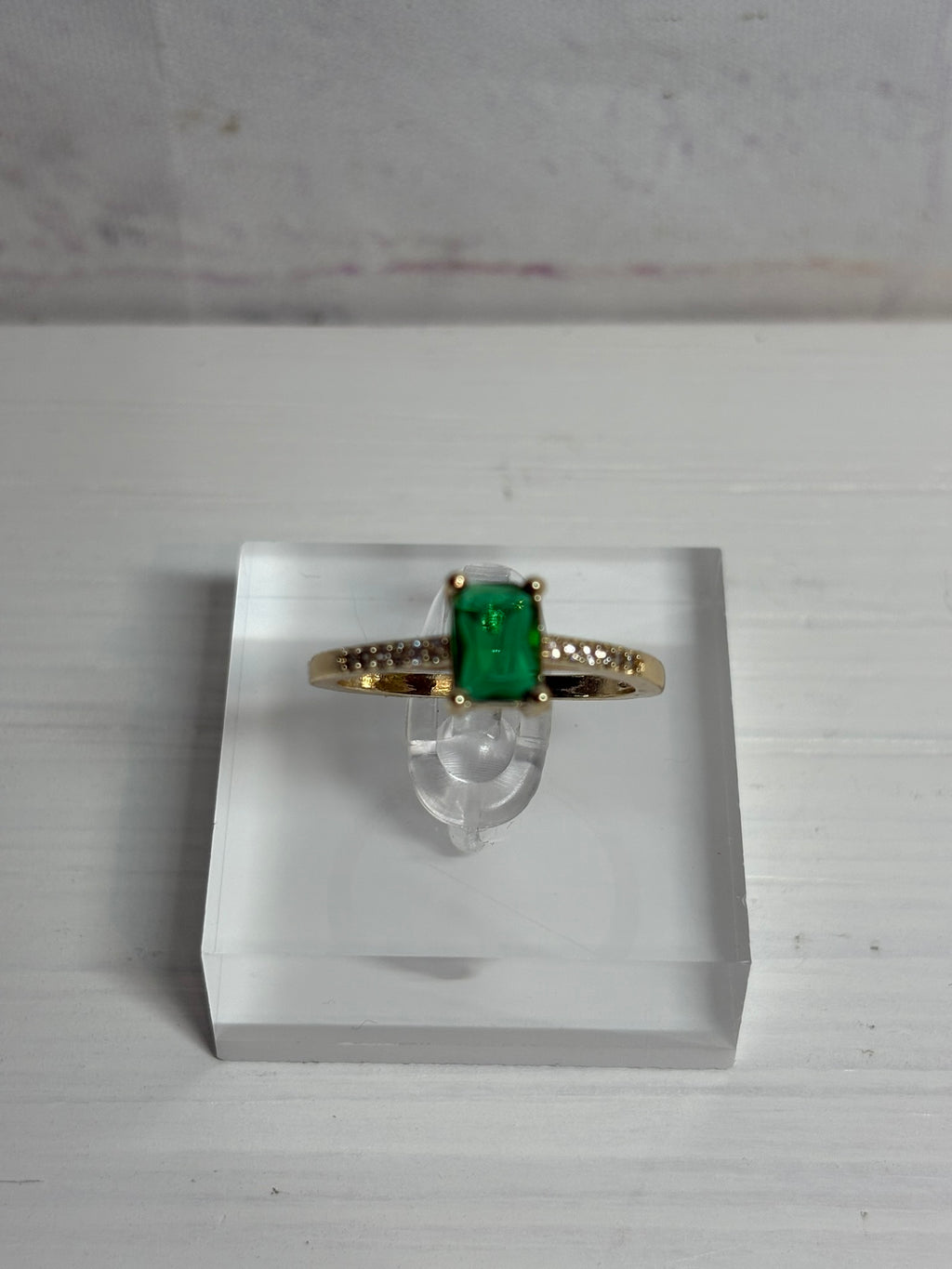 Luxury Diamond Ring