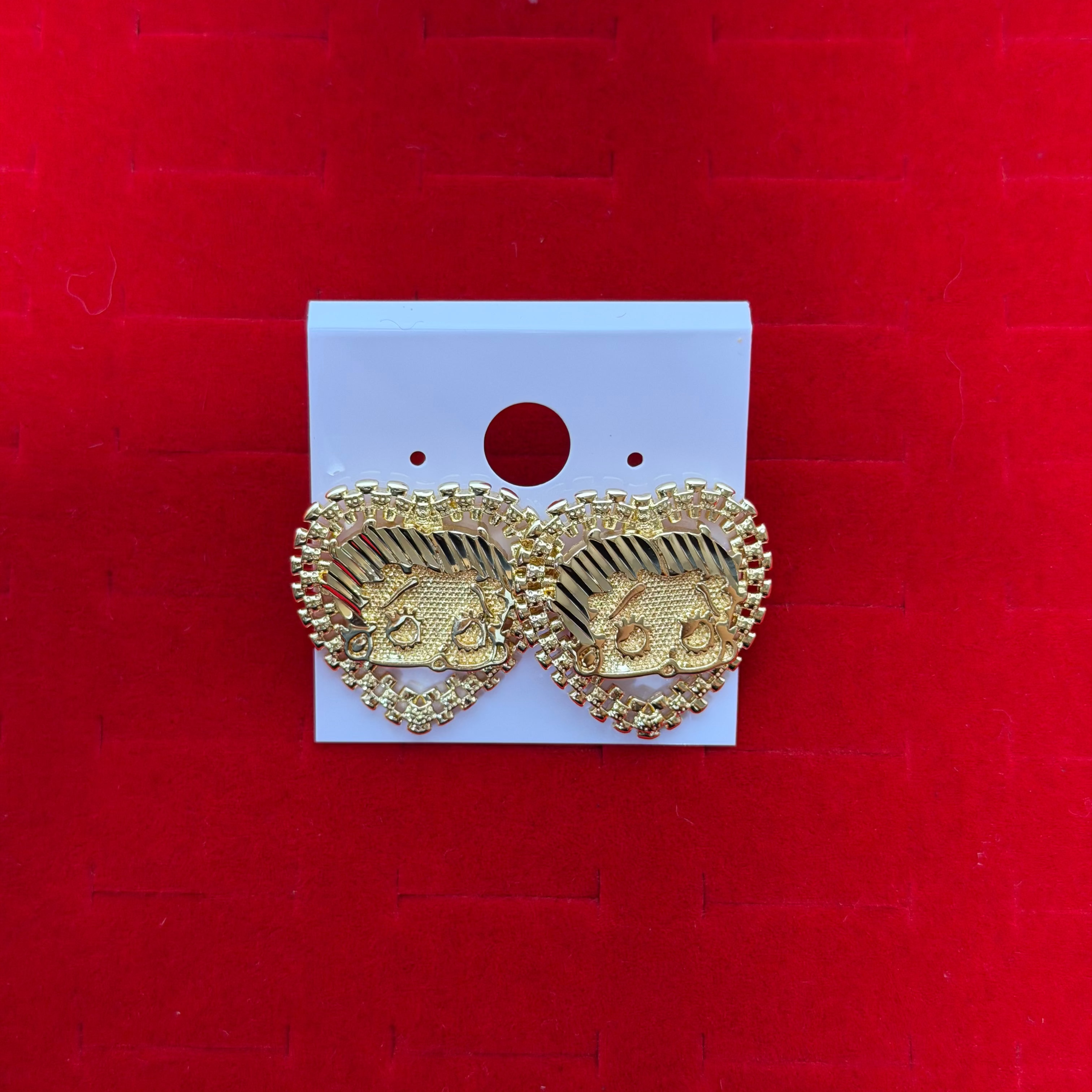 Betty Heart Studs
