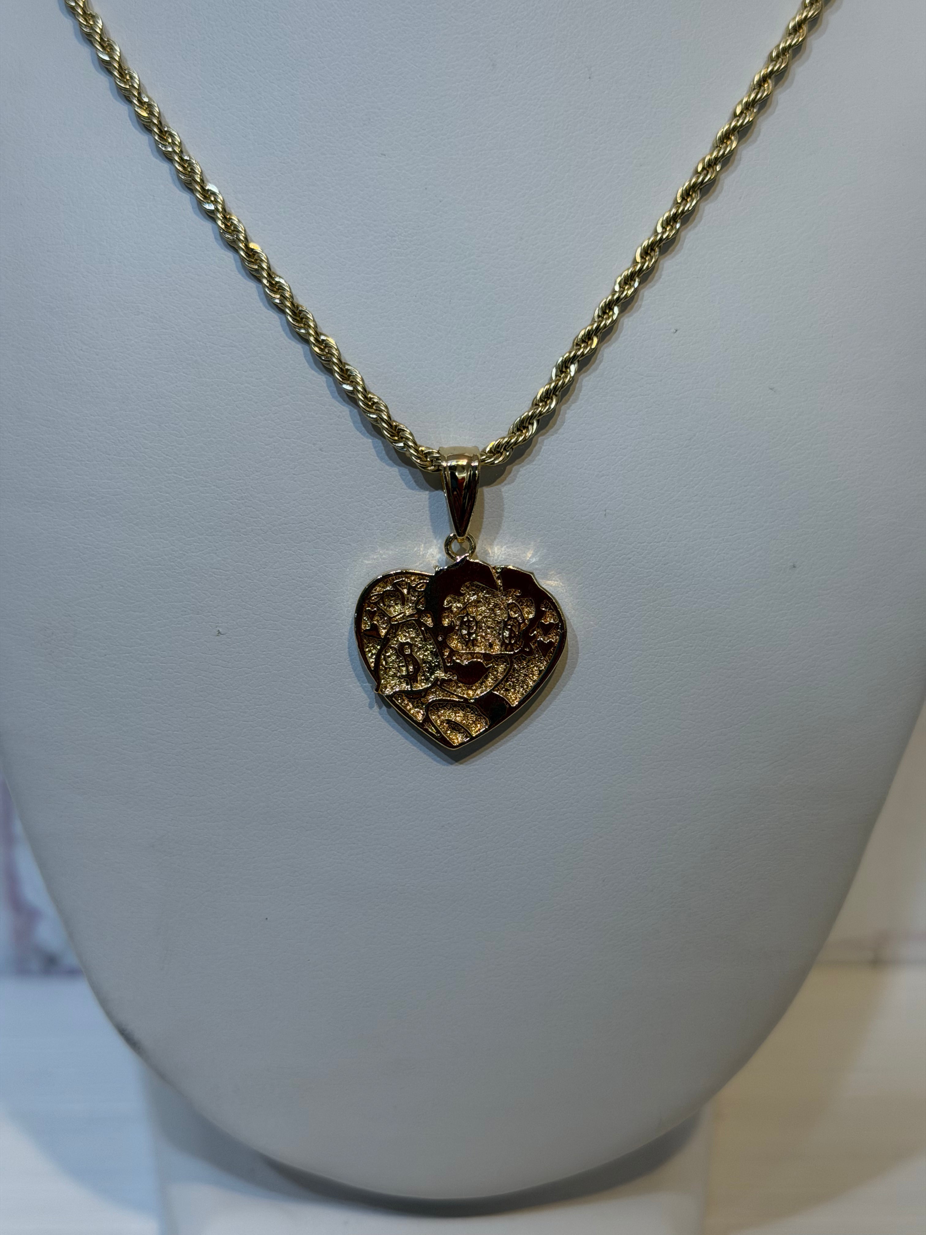 Betty Bag Necklace
