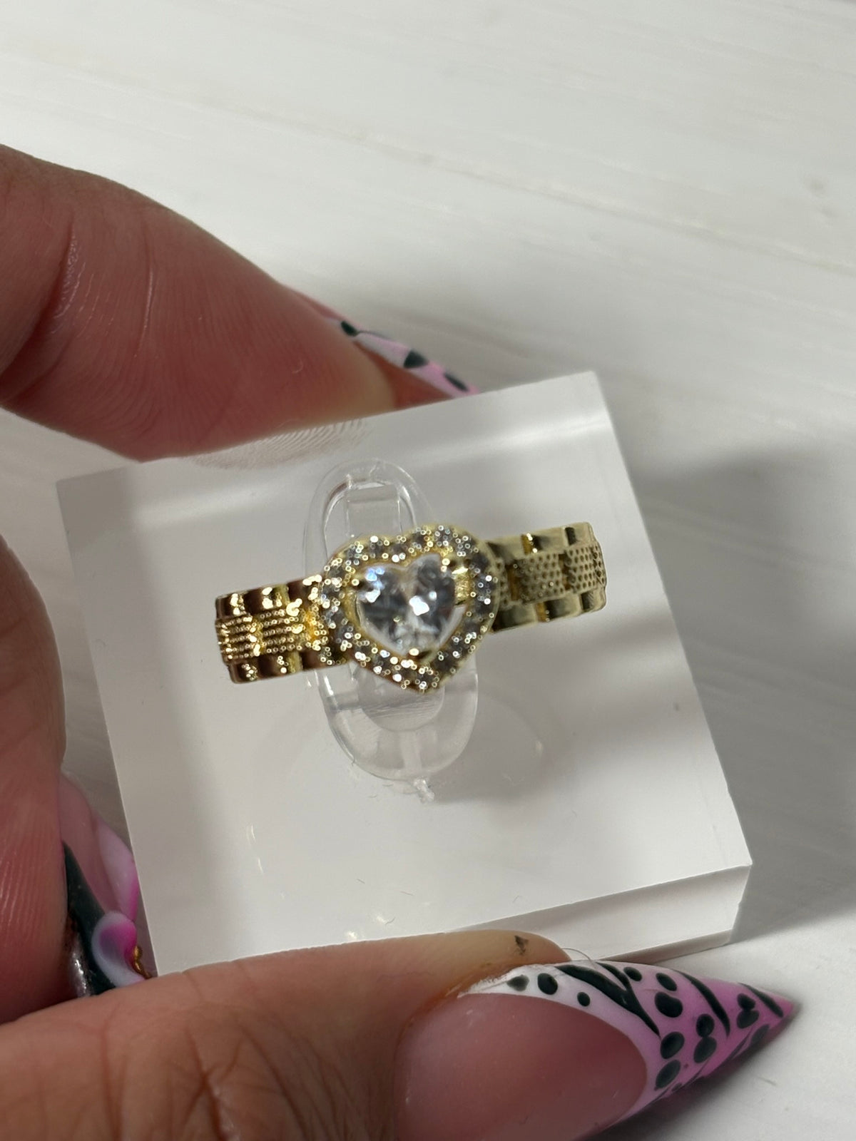 Tiny Rolly Heart Ring