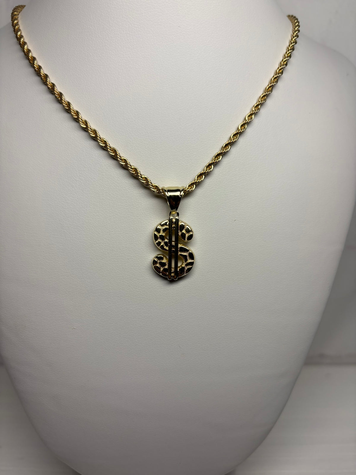 Money Moves Necklace