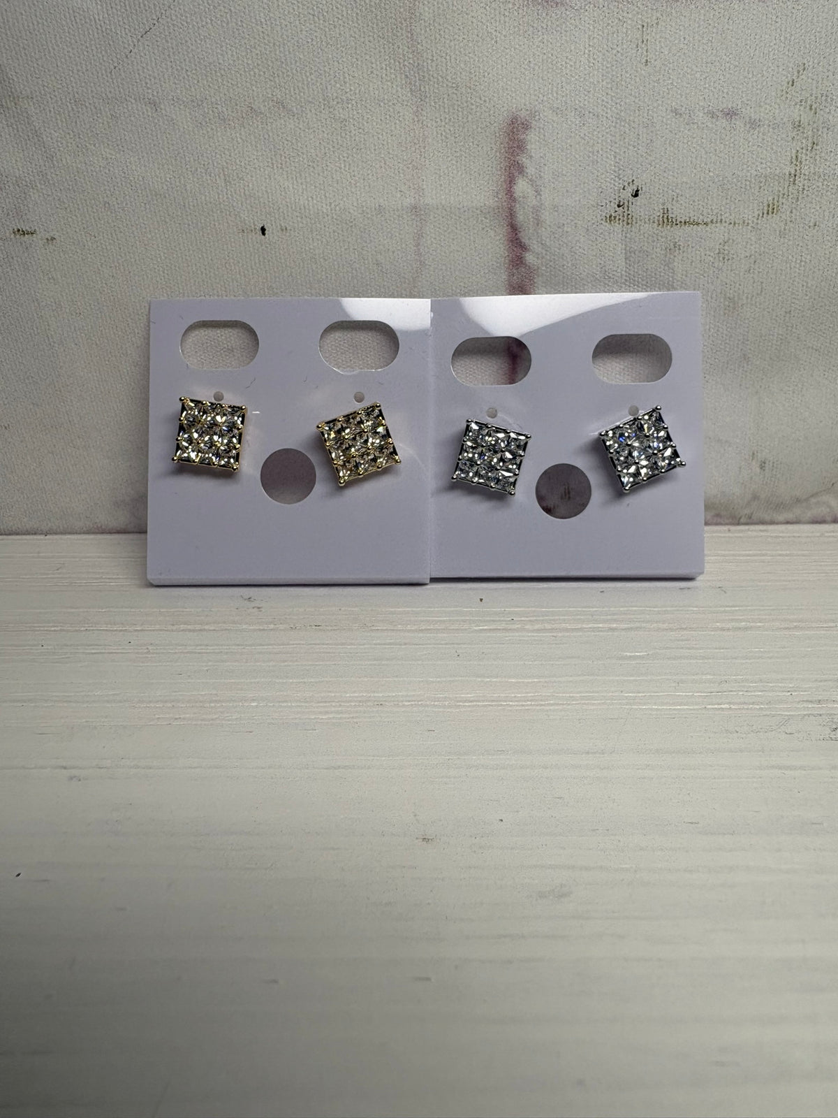 Icy  Studs