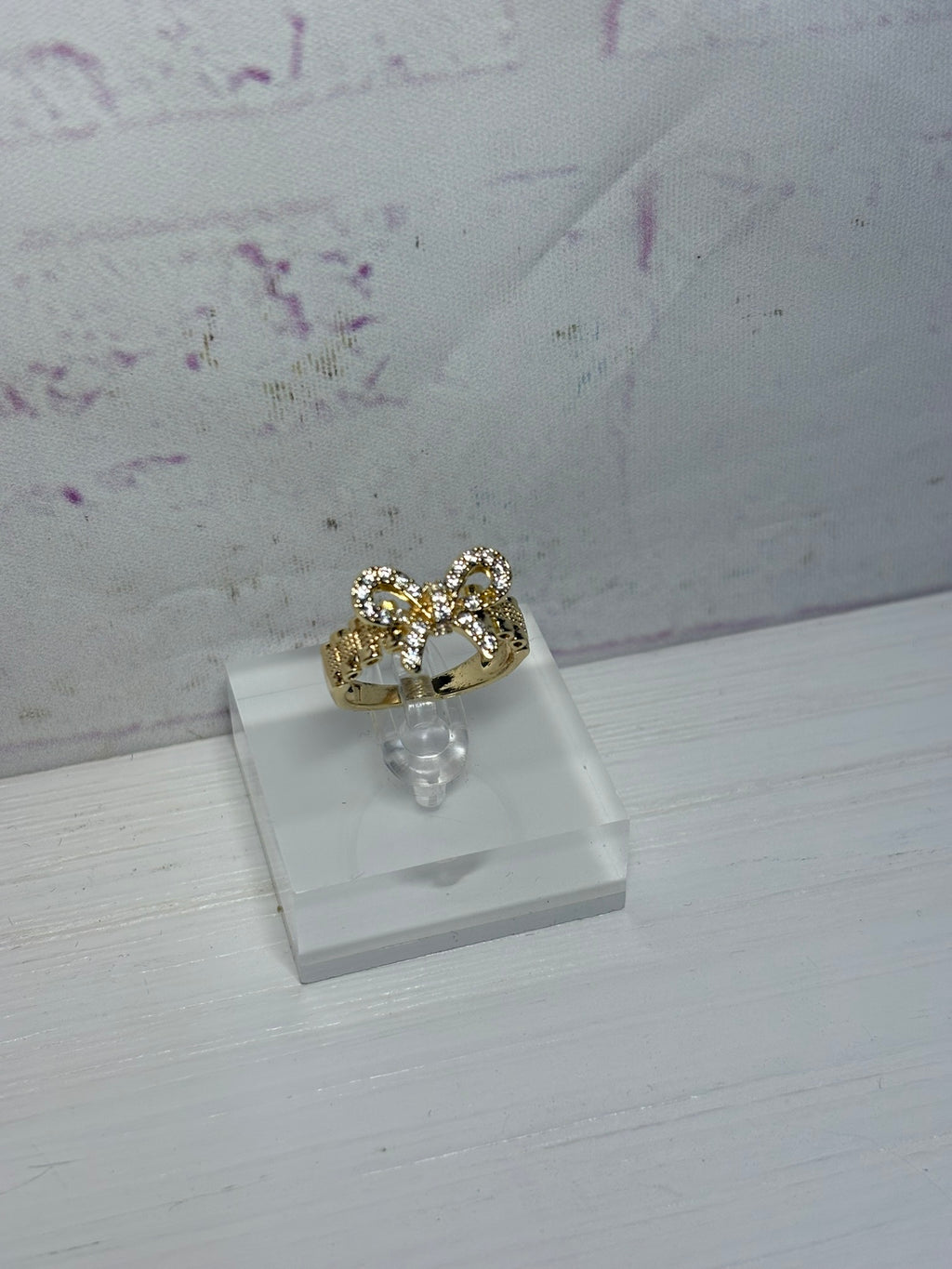 Bowtique Ring