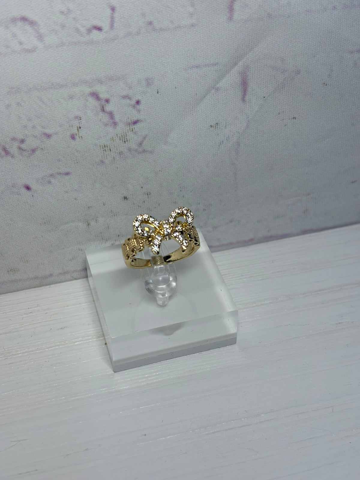 Bowtique Ring