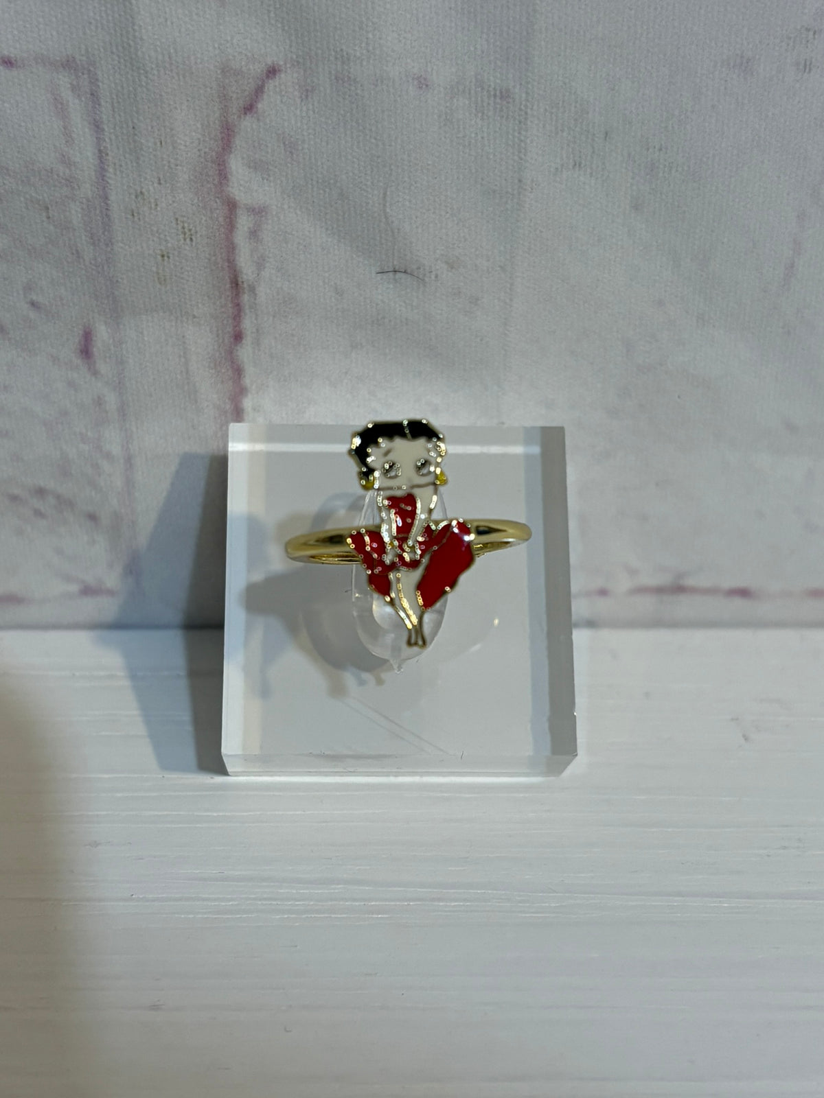 Color Betty Ring