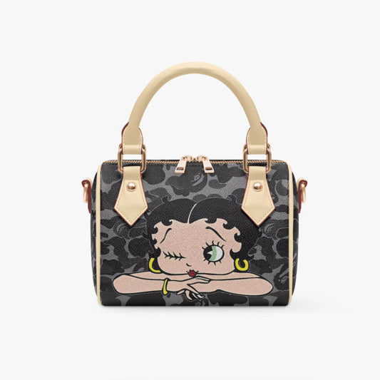 Betty Wink Pillow Bag