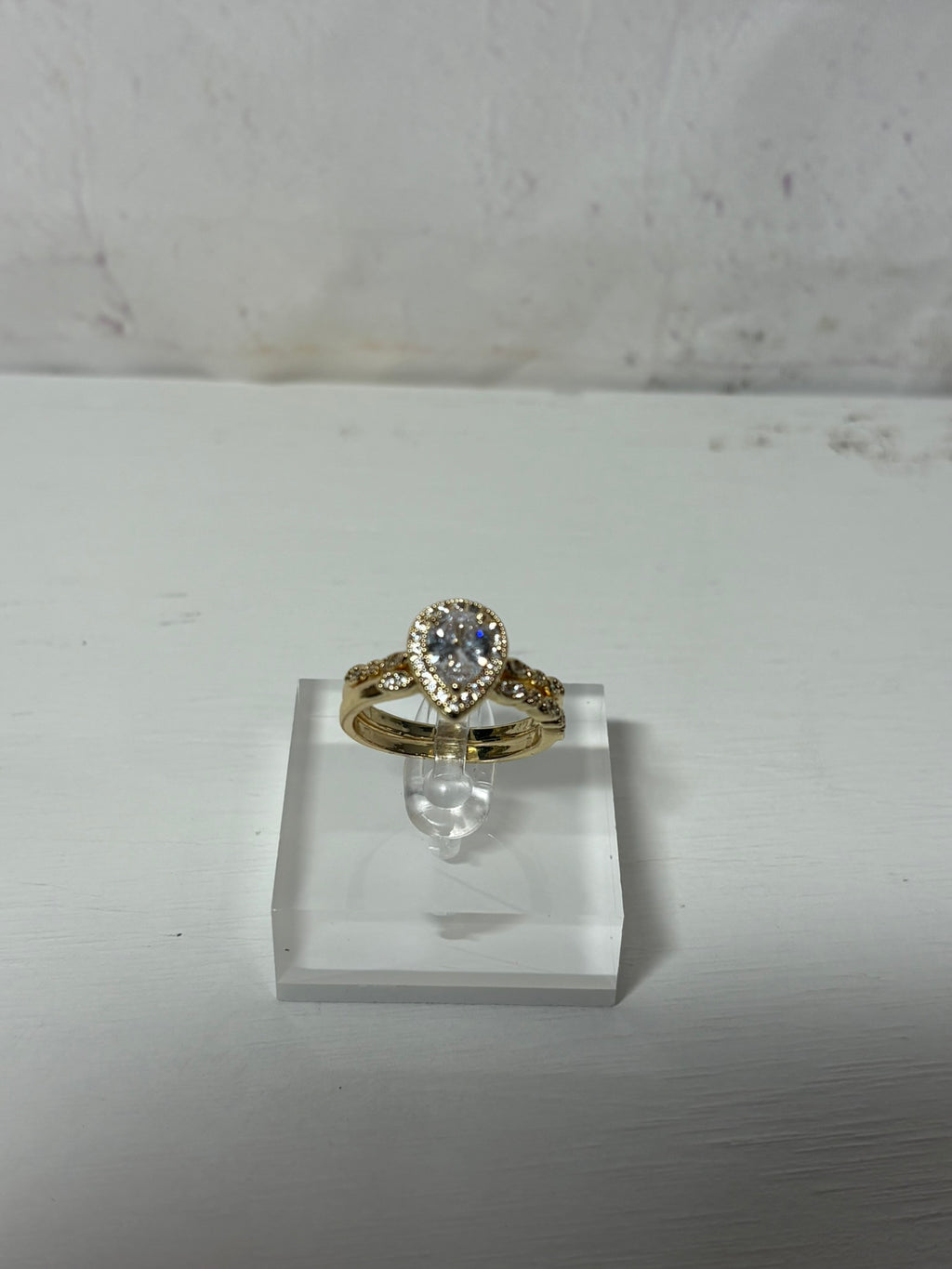 Teardrop Double Ring