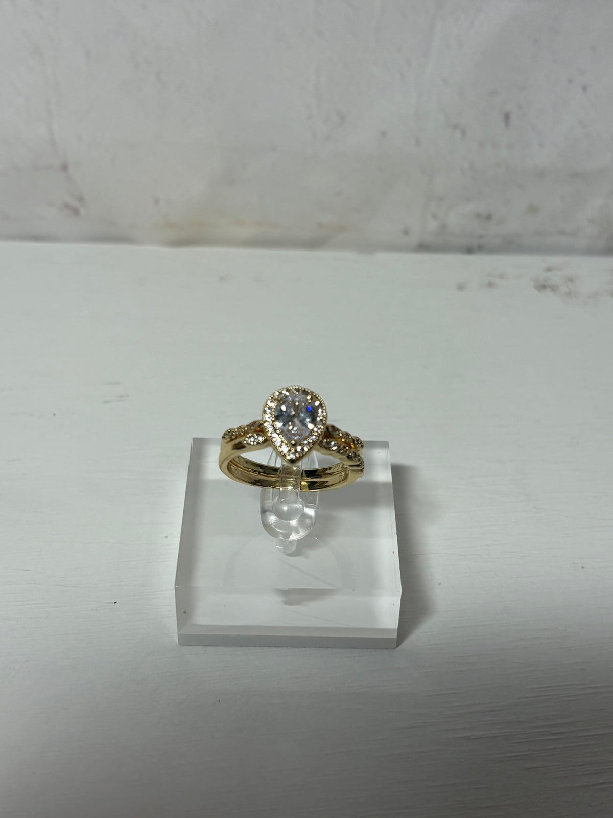 Teardrop Double Ring