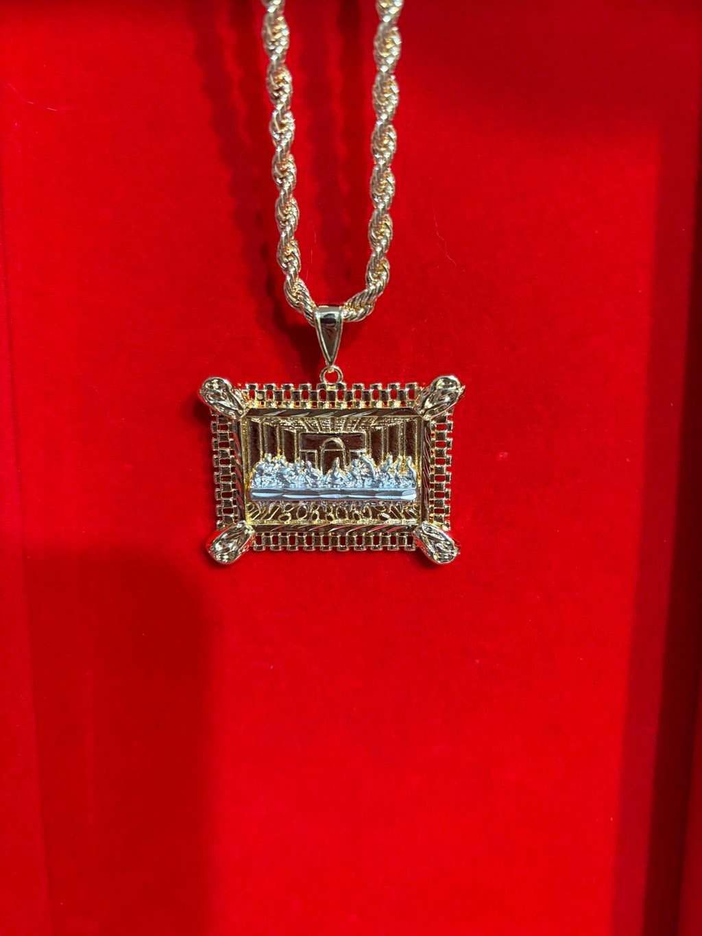 Last Supper Frame Necklace