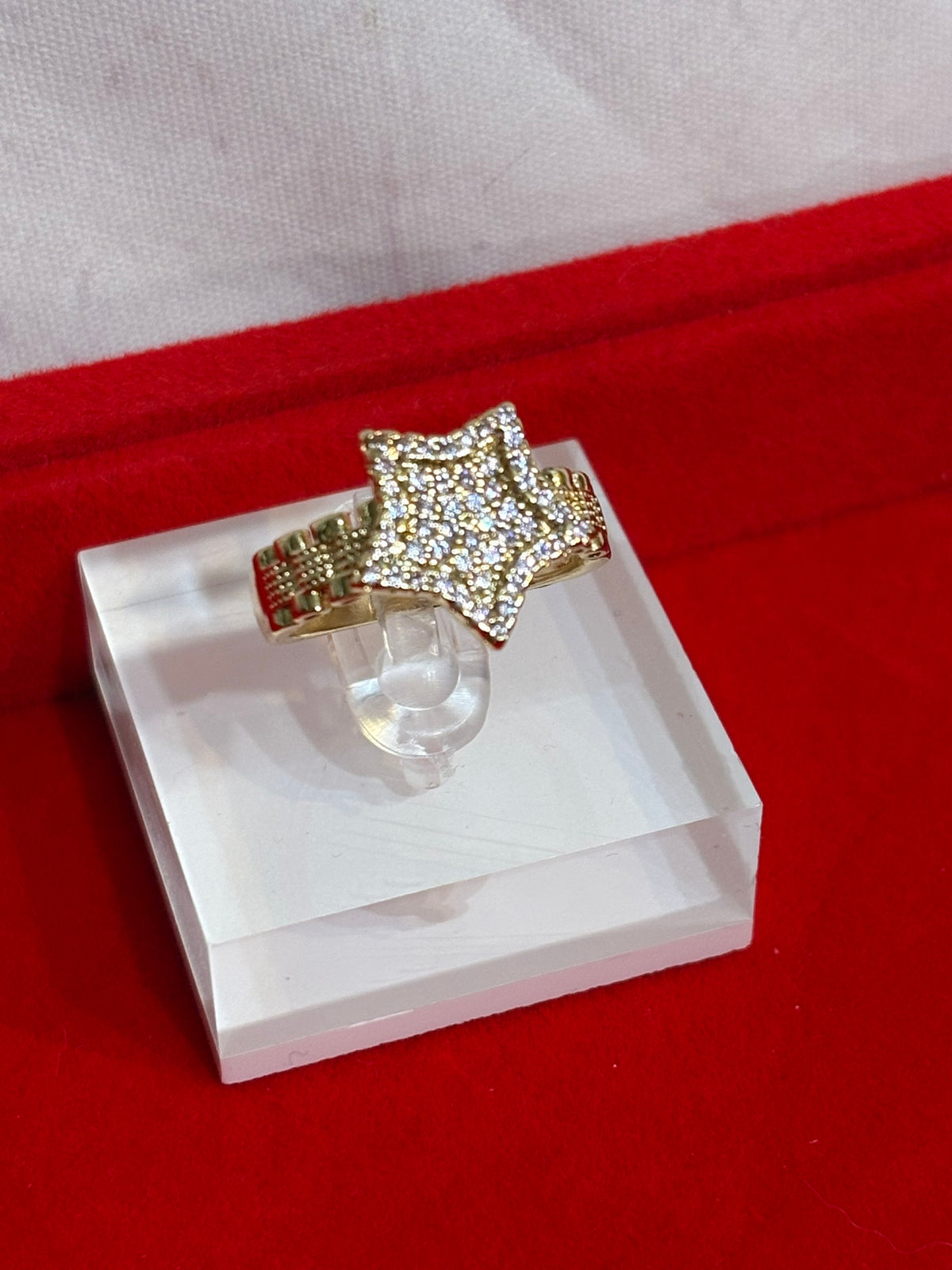 Pretty Star Ring
