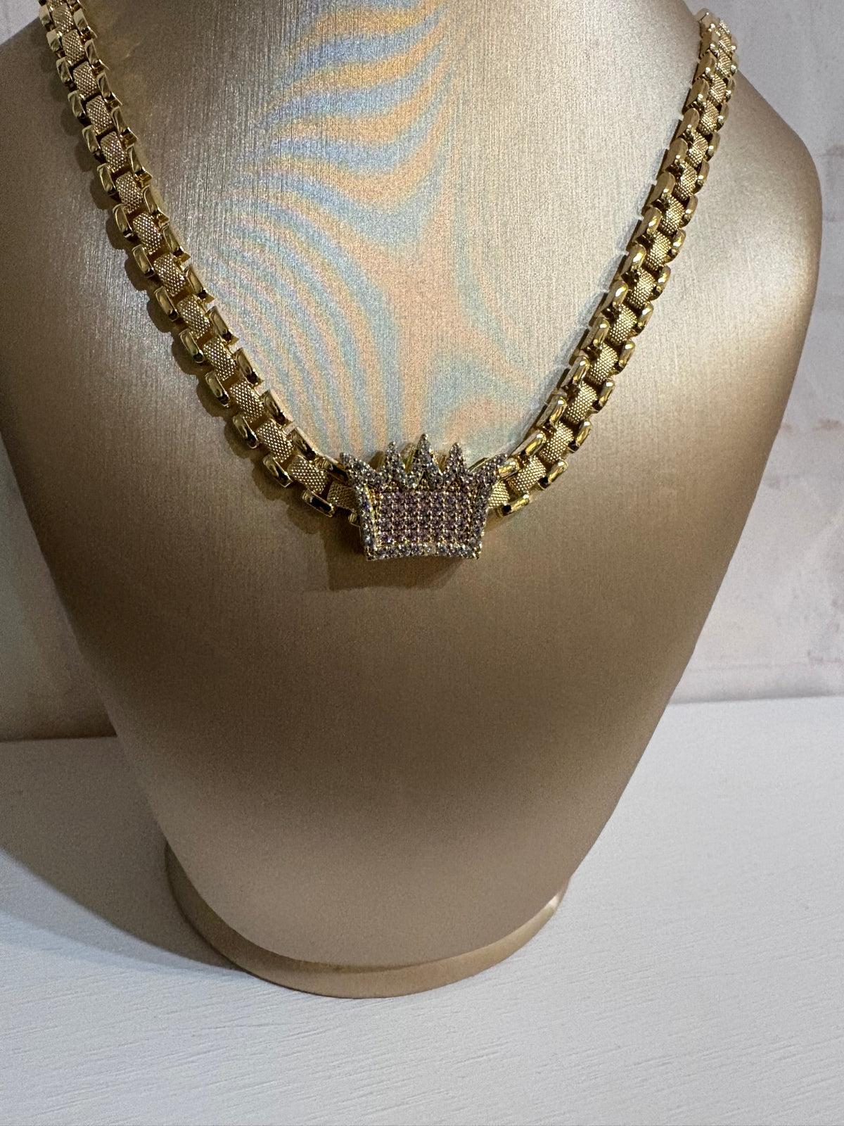 Pink Crown Baddie Necklace