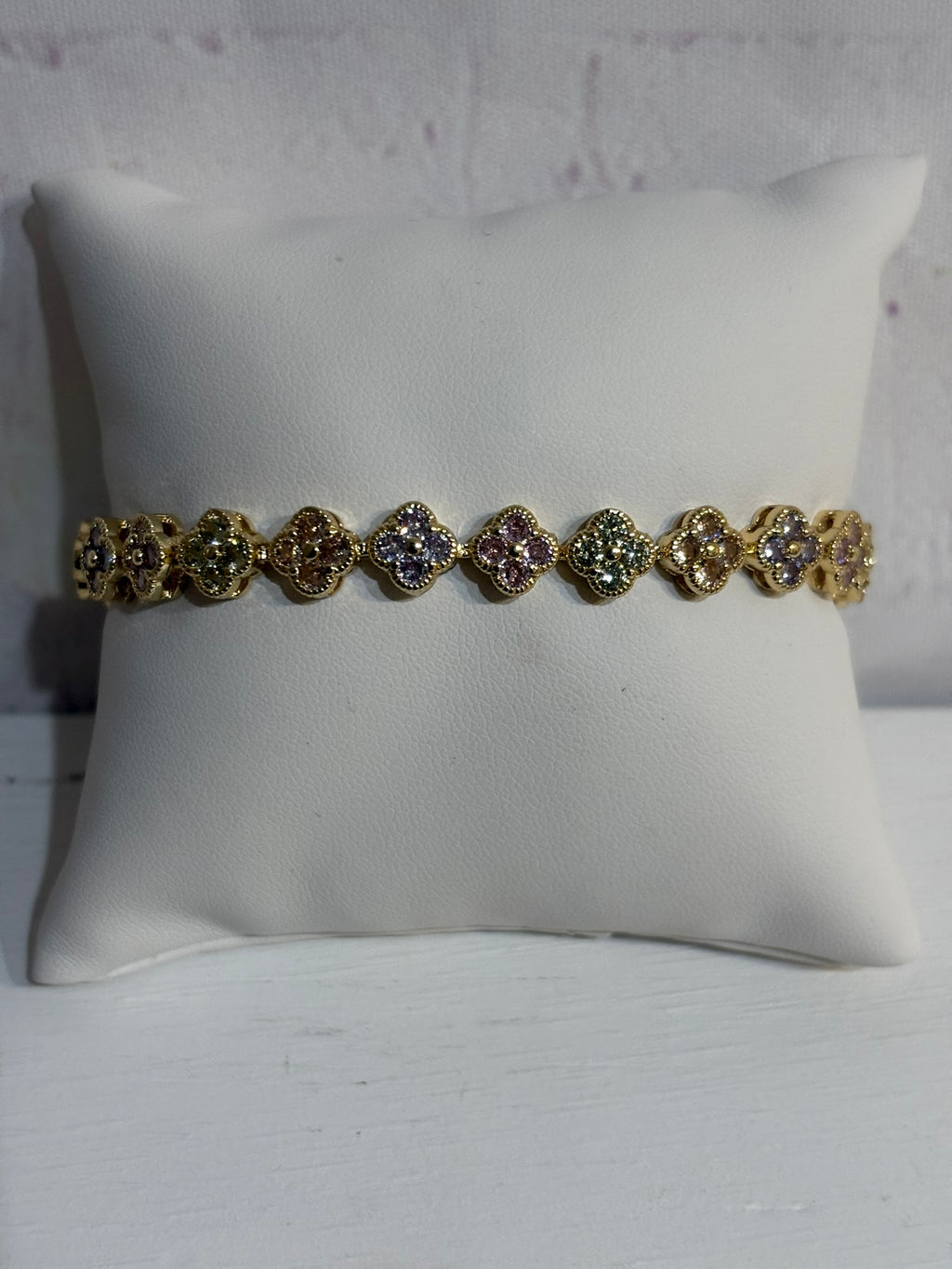 Pastel Clover Bracelet
