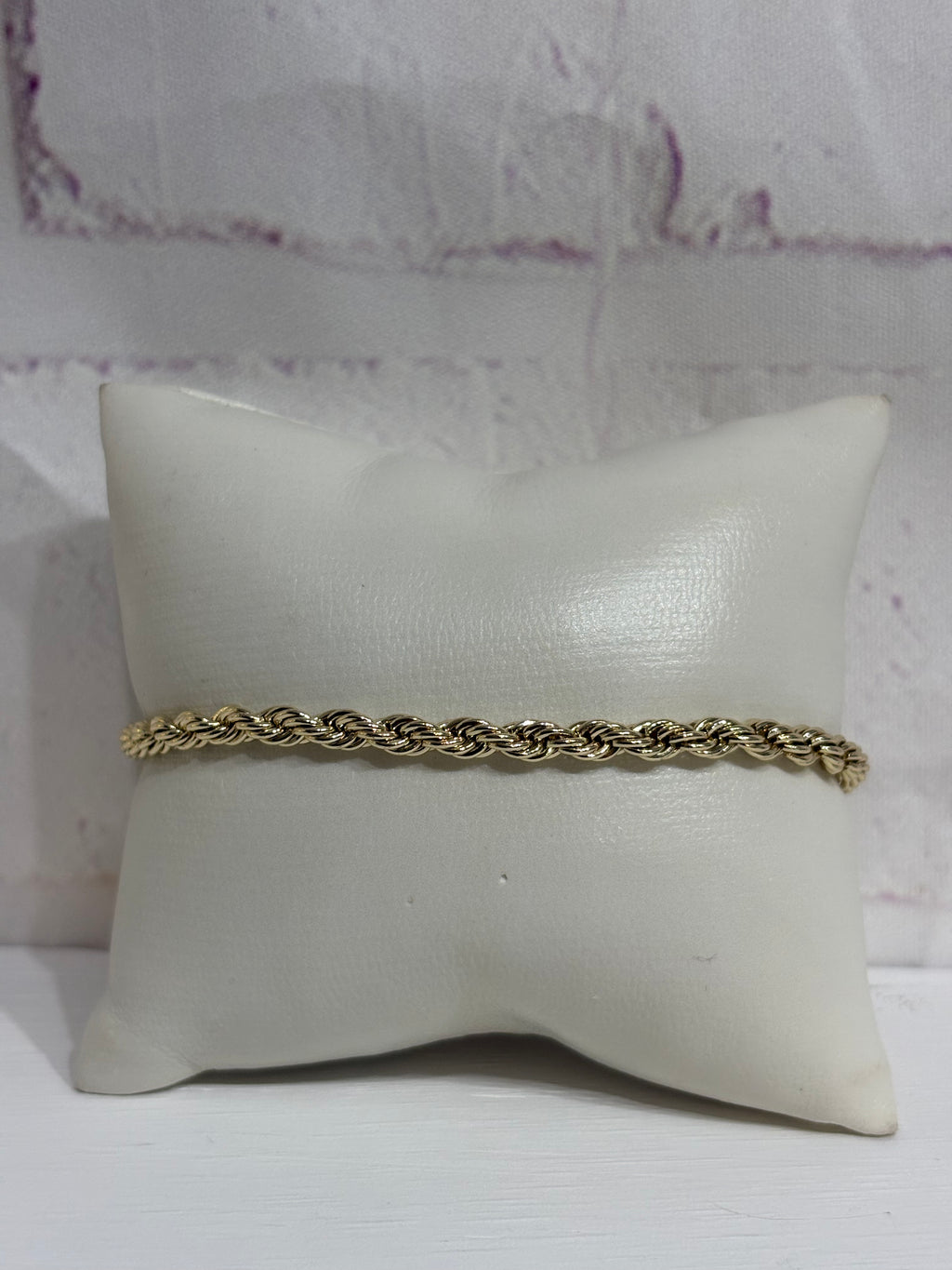 Simple rope bracelet