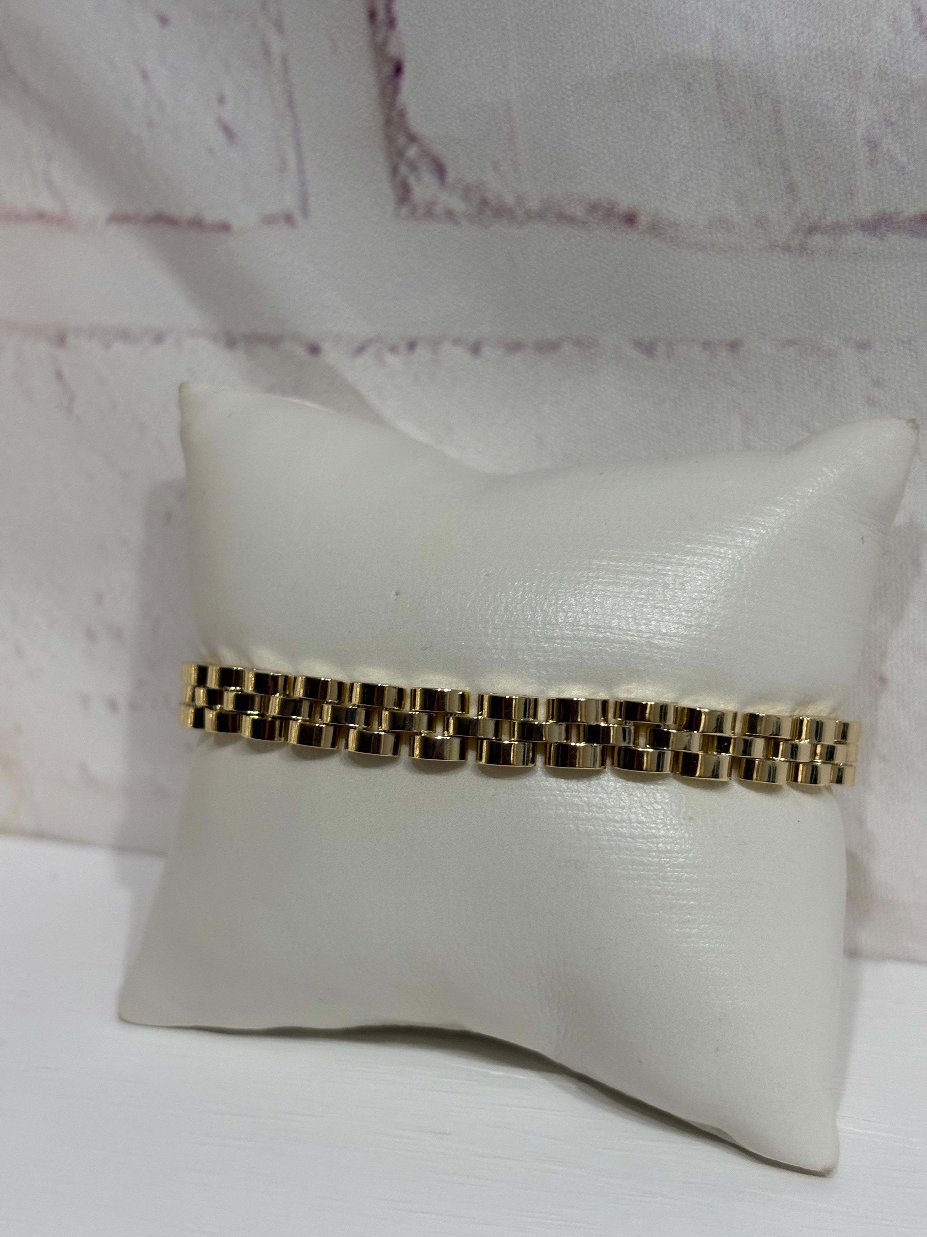 Skinny Rolly style bracelet