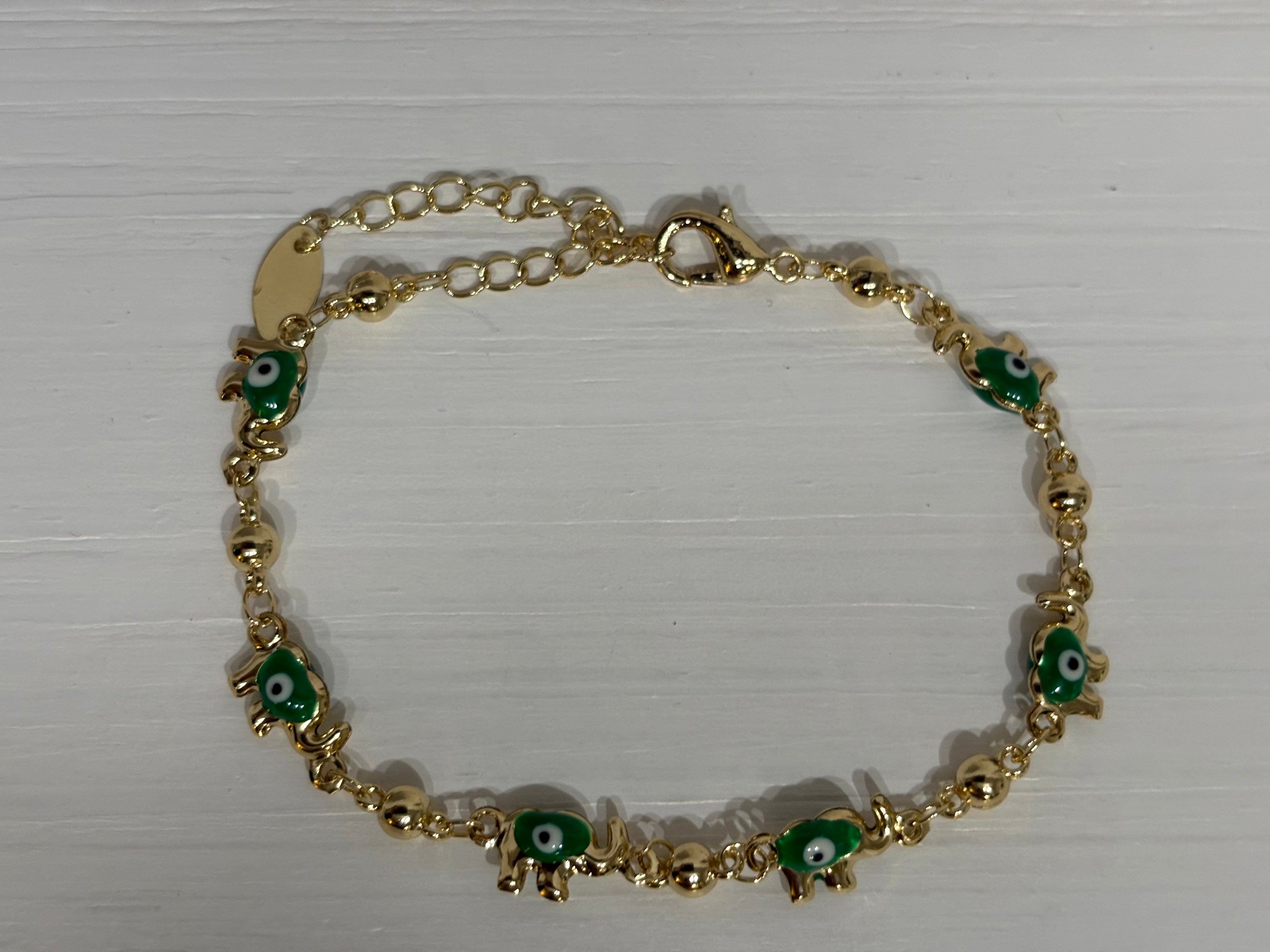 Green eye bracelet