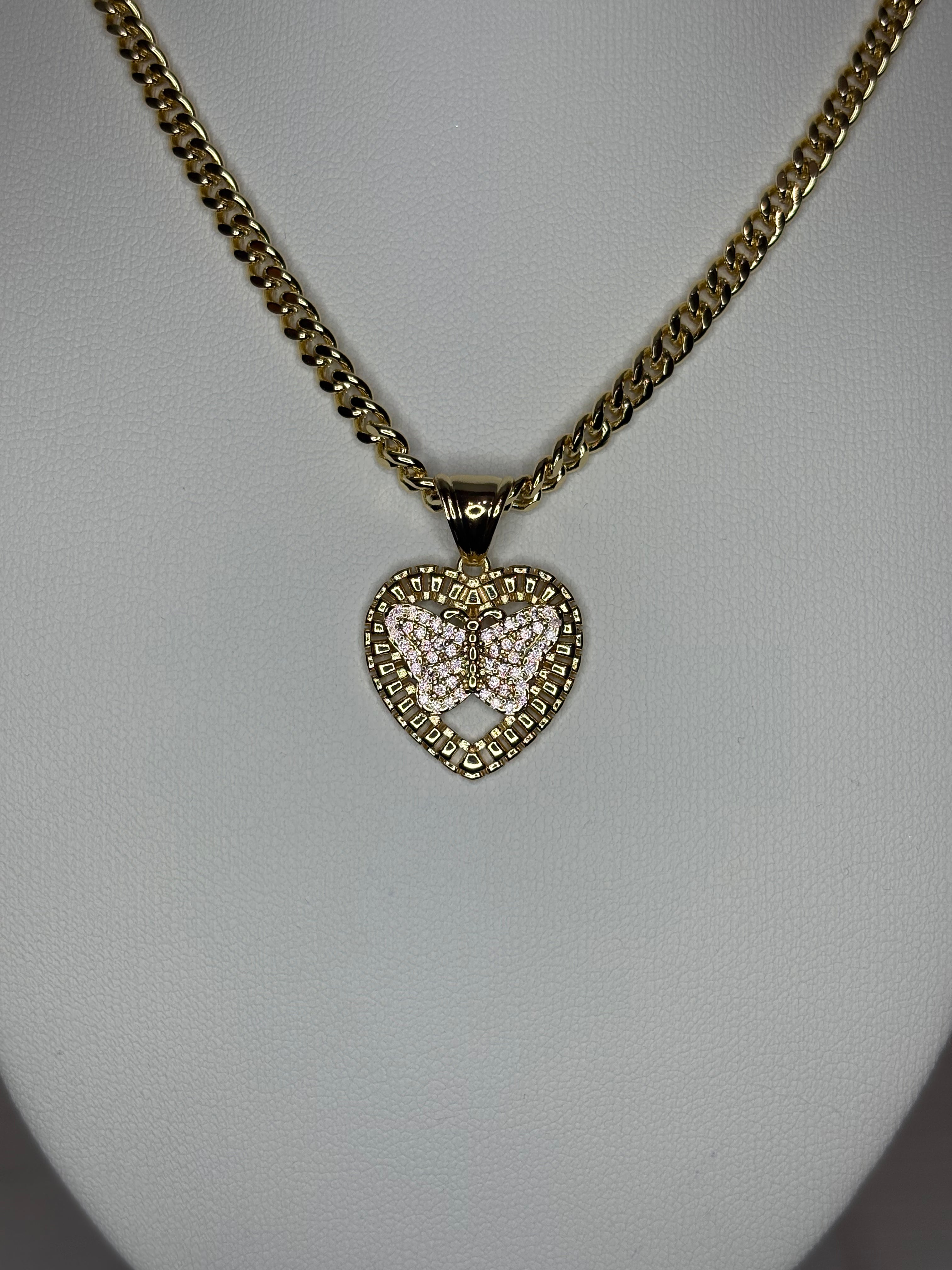 Rolly Butterfly Necklace